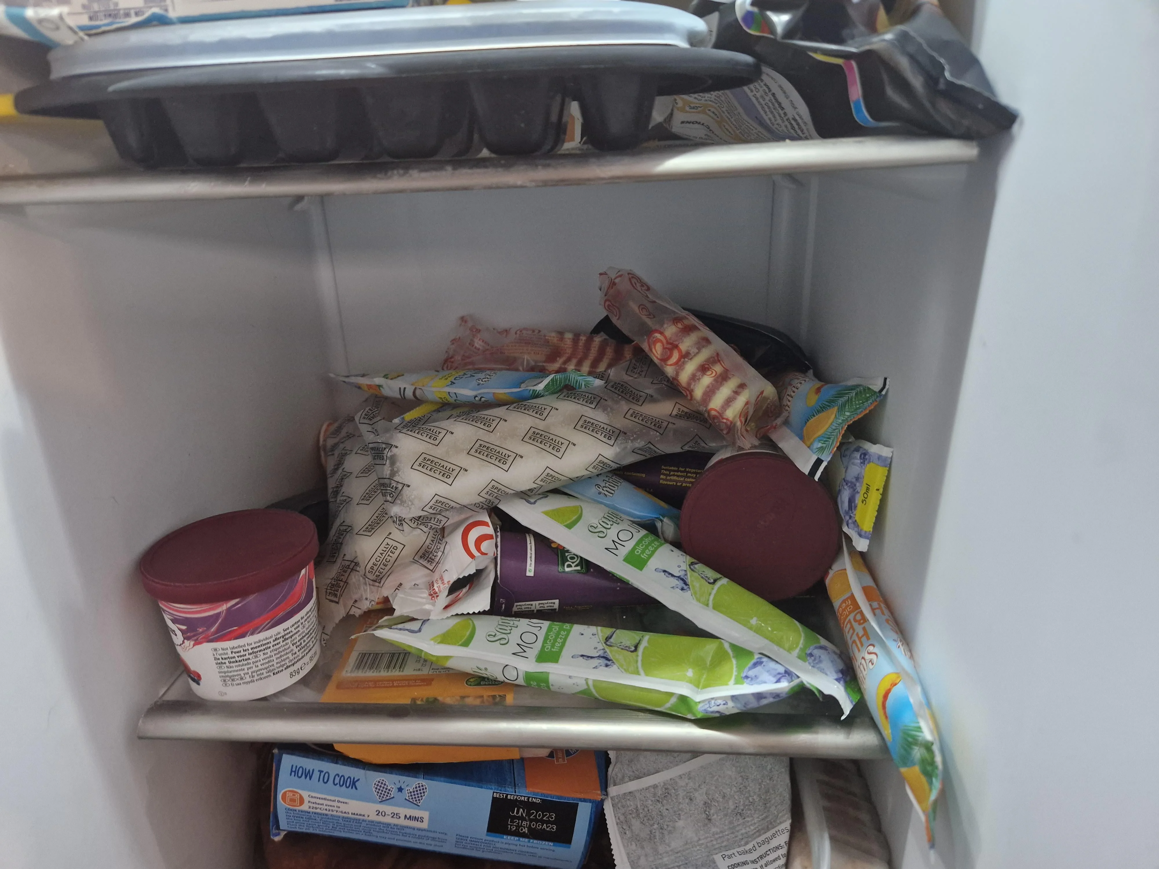 Freezer storage / organisation box with pull handle - photo 2