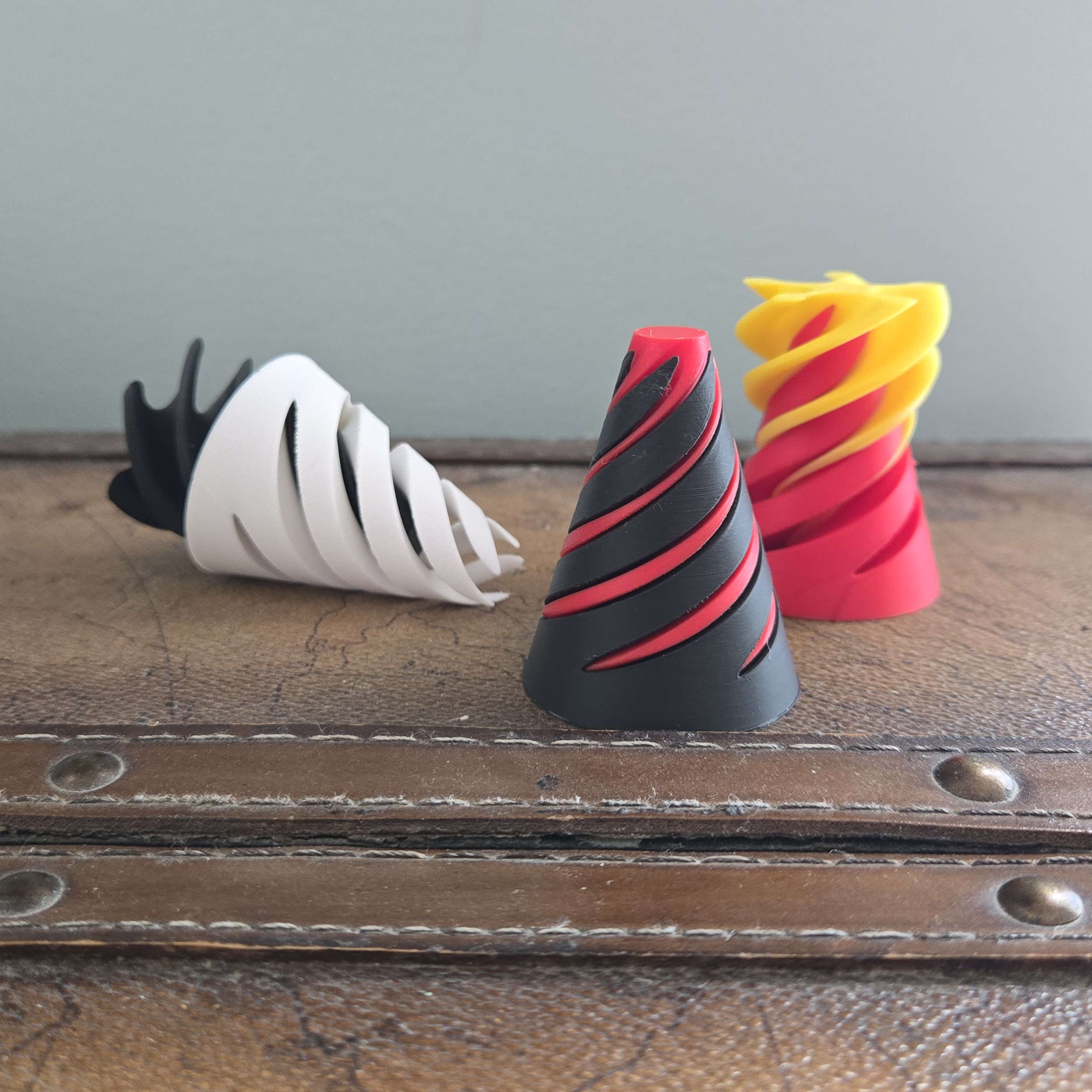 Impossible Fidget Spiral toy (FREE TO SELL) - photo 3