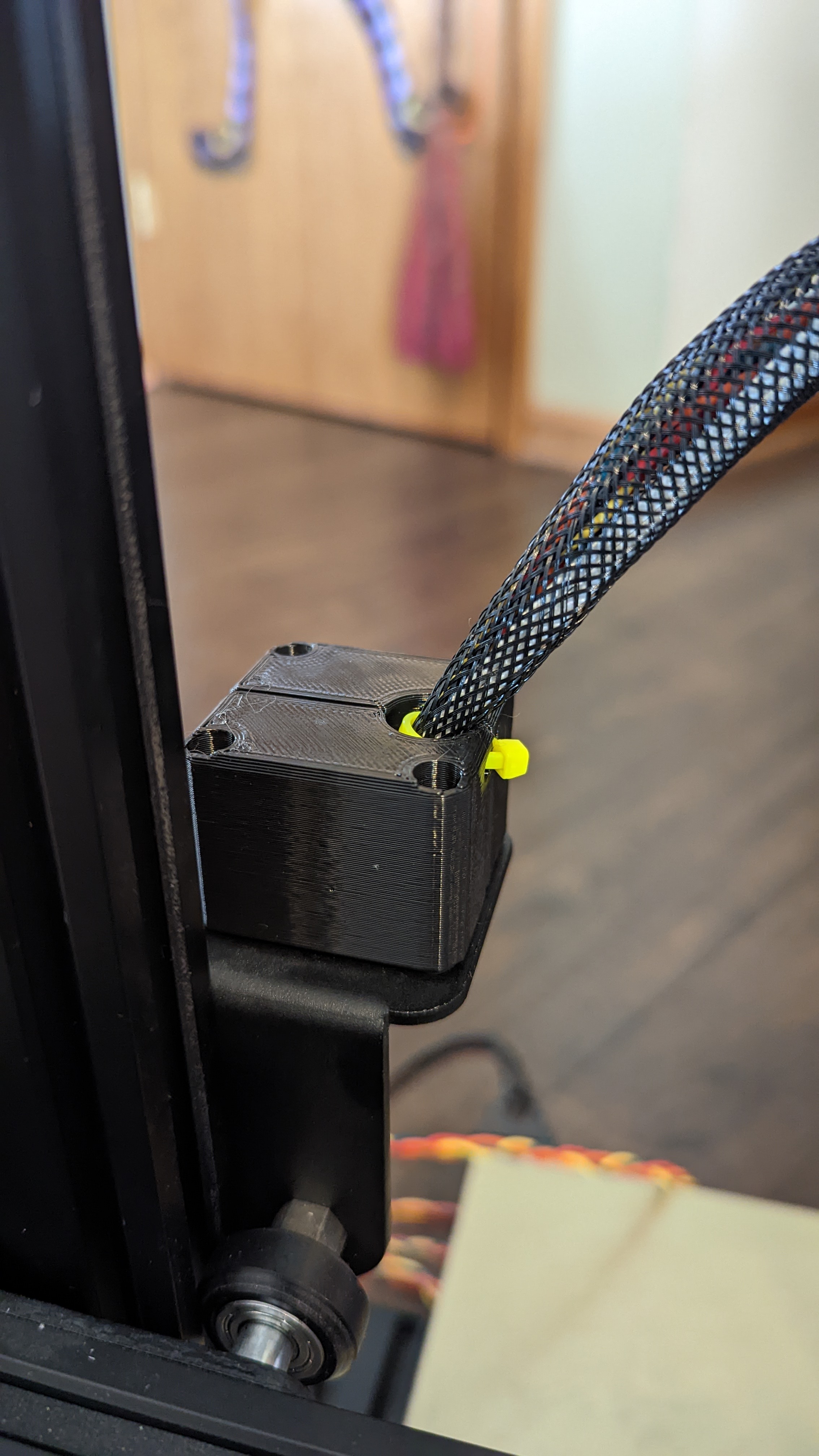 Ender 3 Series Wire Clamp - photo 2