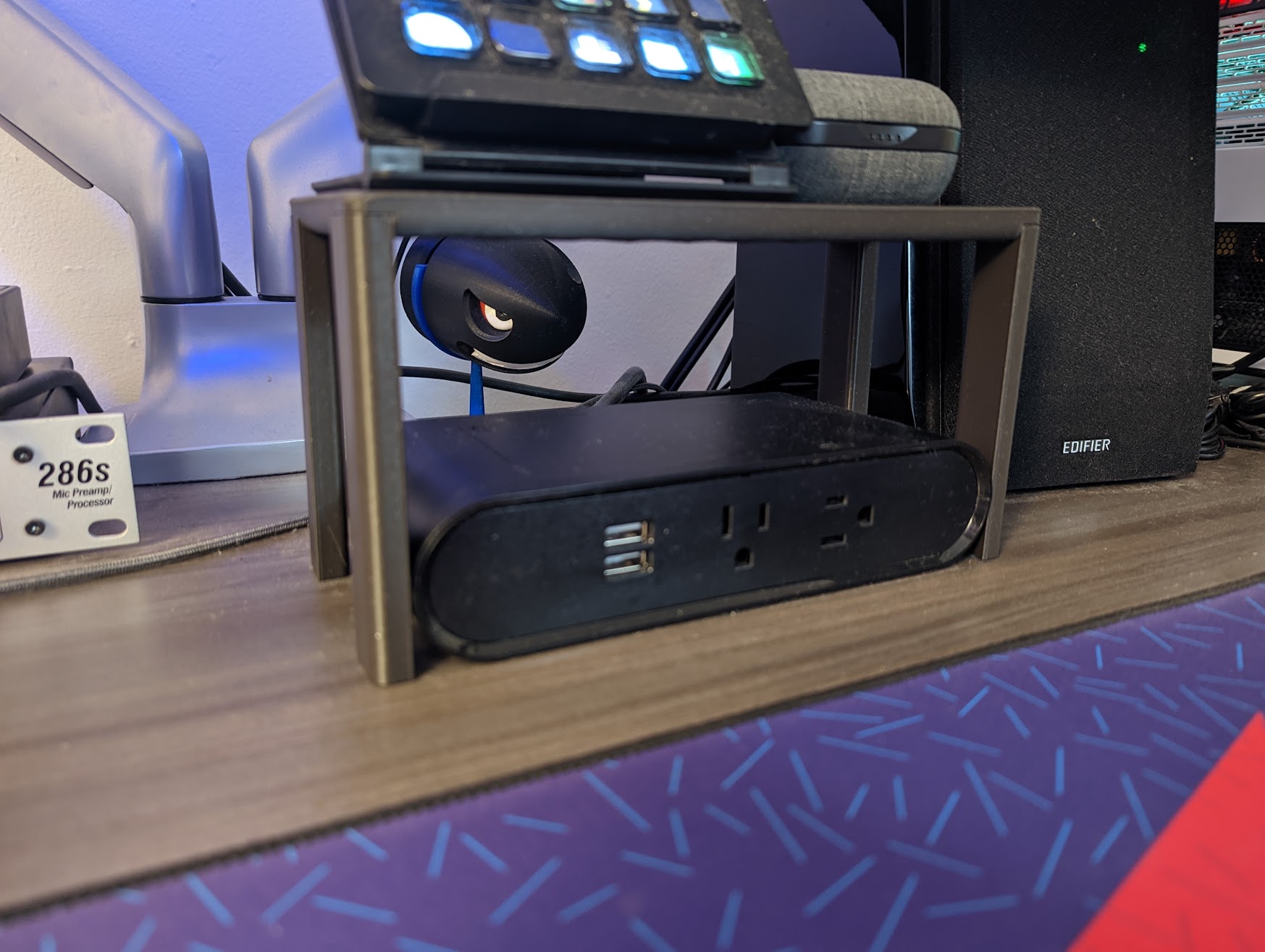 Desk Charger Table/Shelf - photo 2