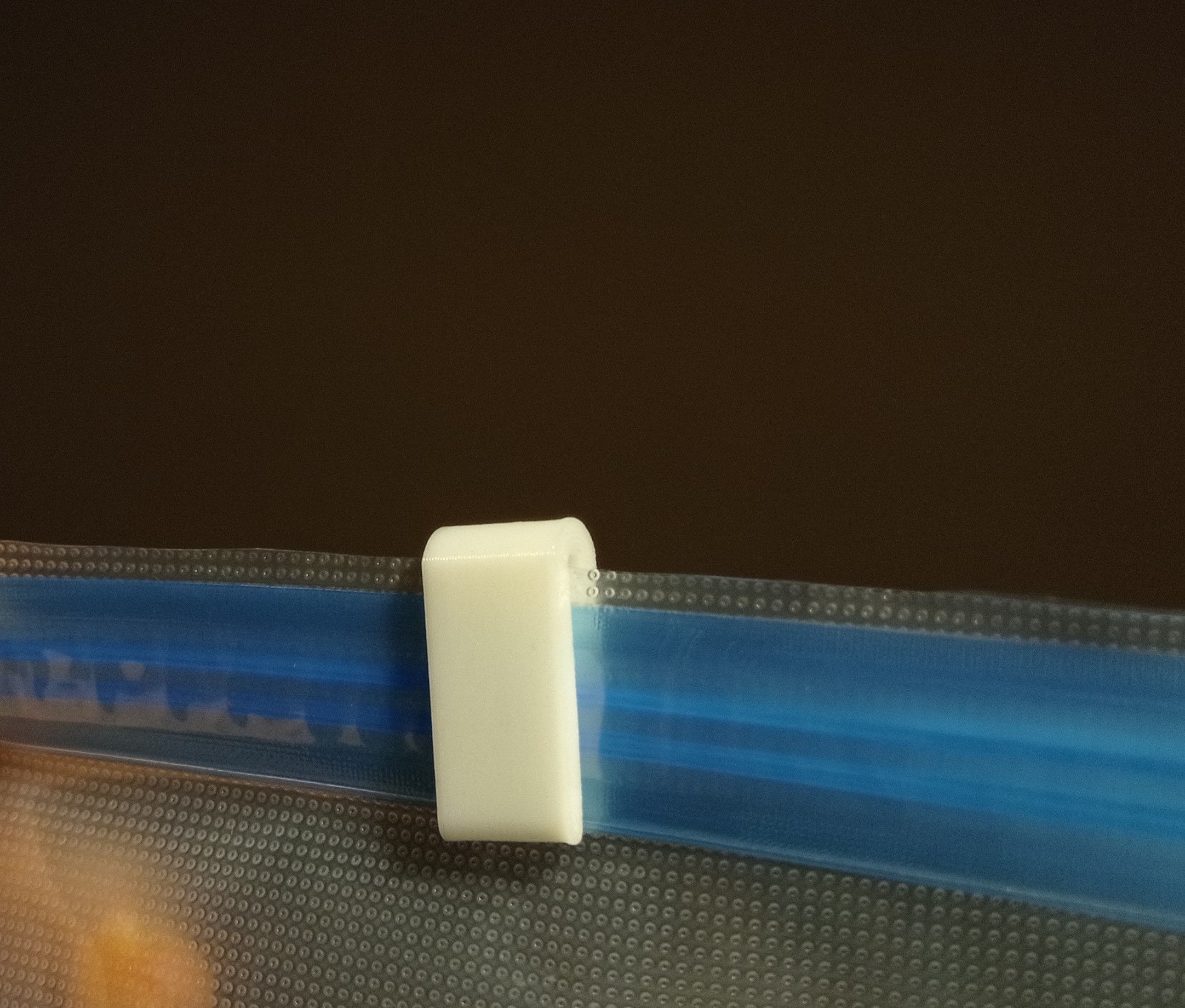Vacuum Bag Sealer Clip - photo 2