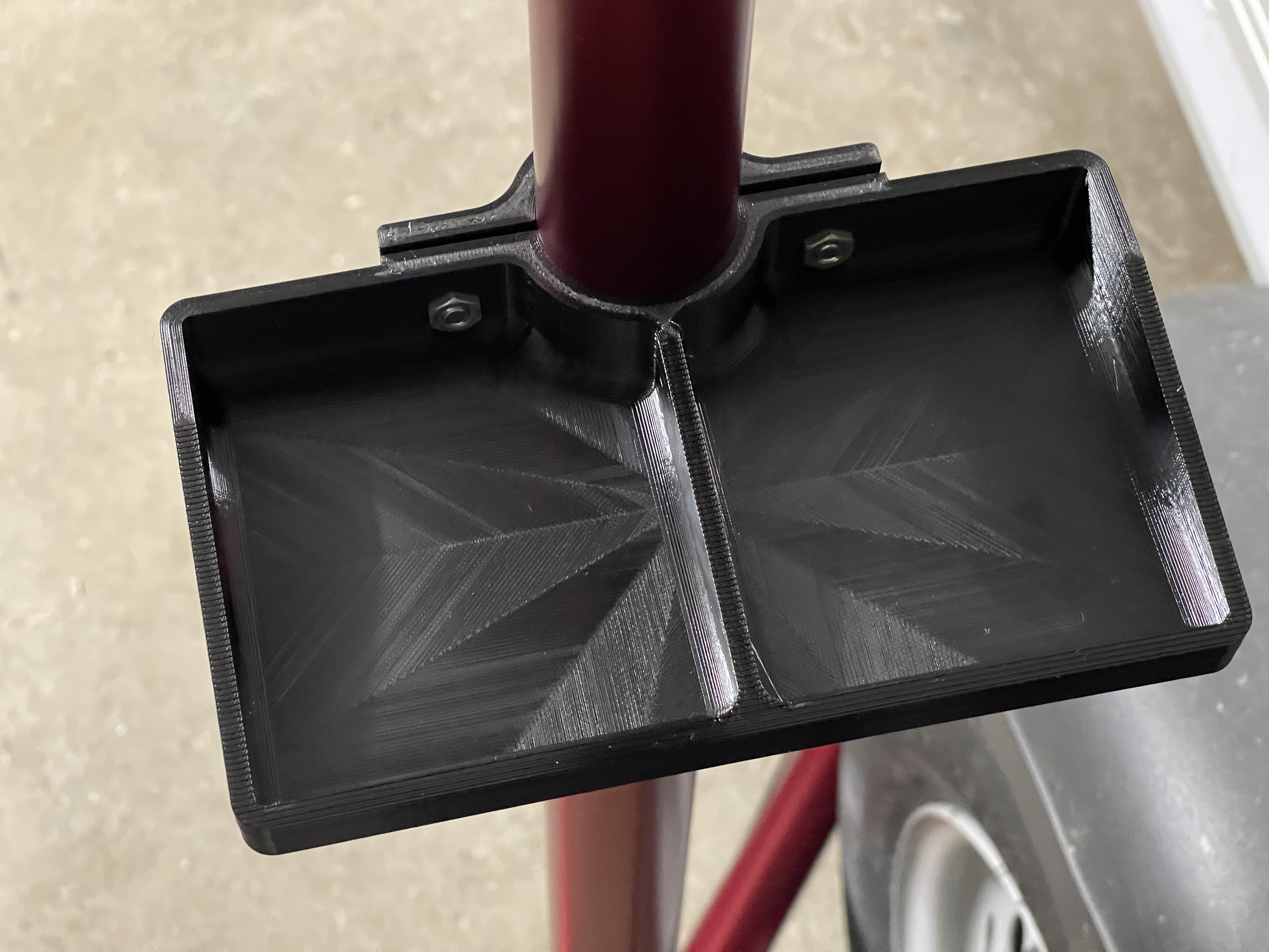 Small parts tray for Feedback Sports Pro-Elite bike repair stand - photo 2
