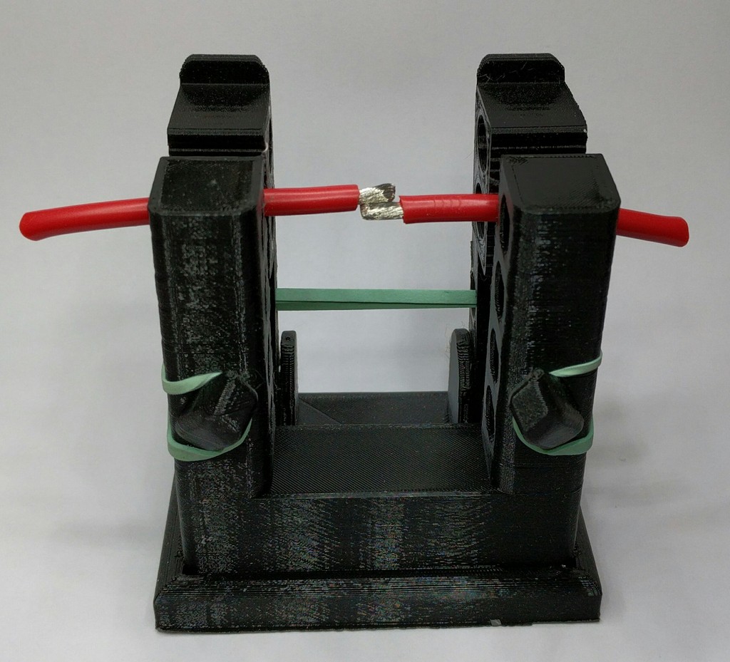 Soldering Clamp (Helping Hands) - photo 3
