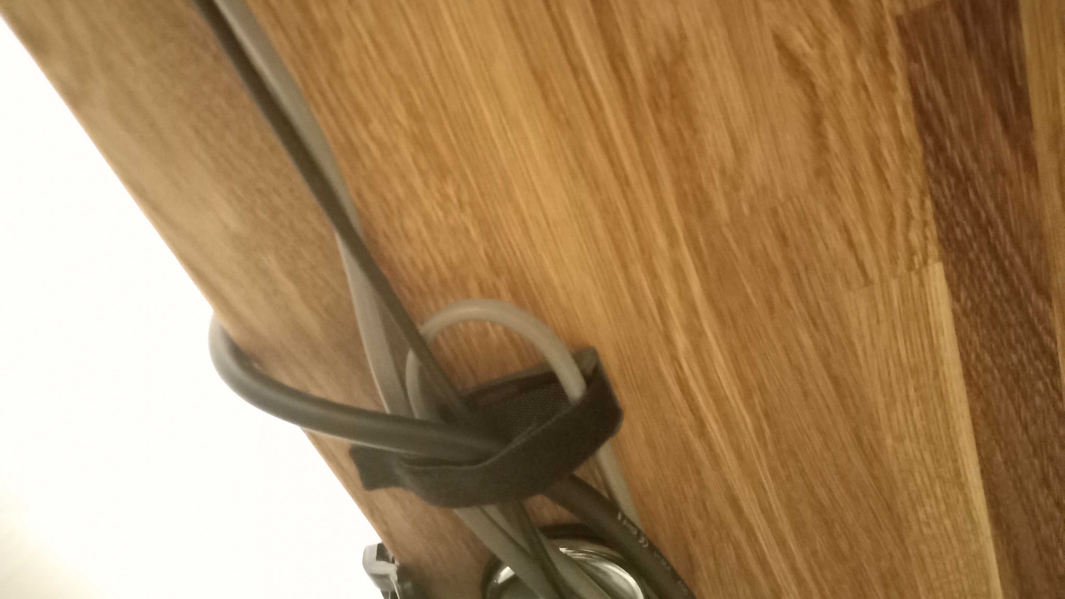 Cable management tie points - photo 3
