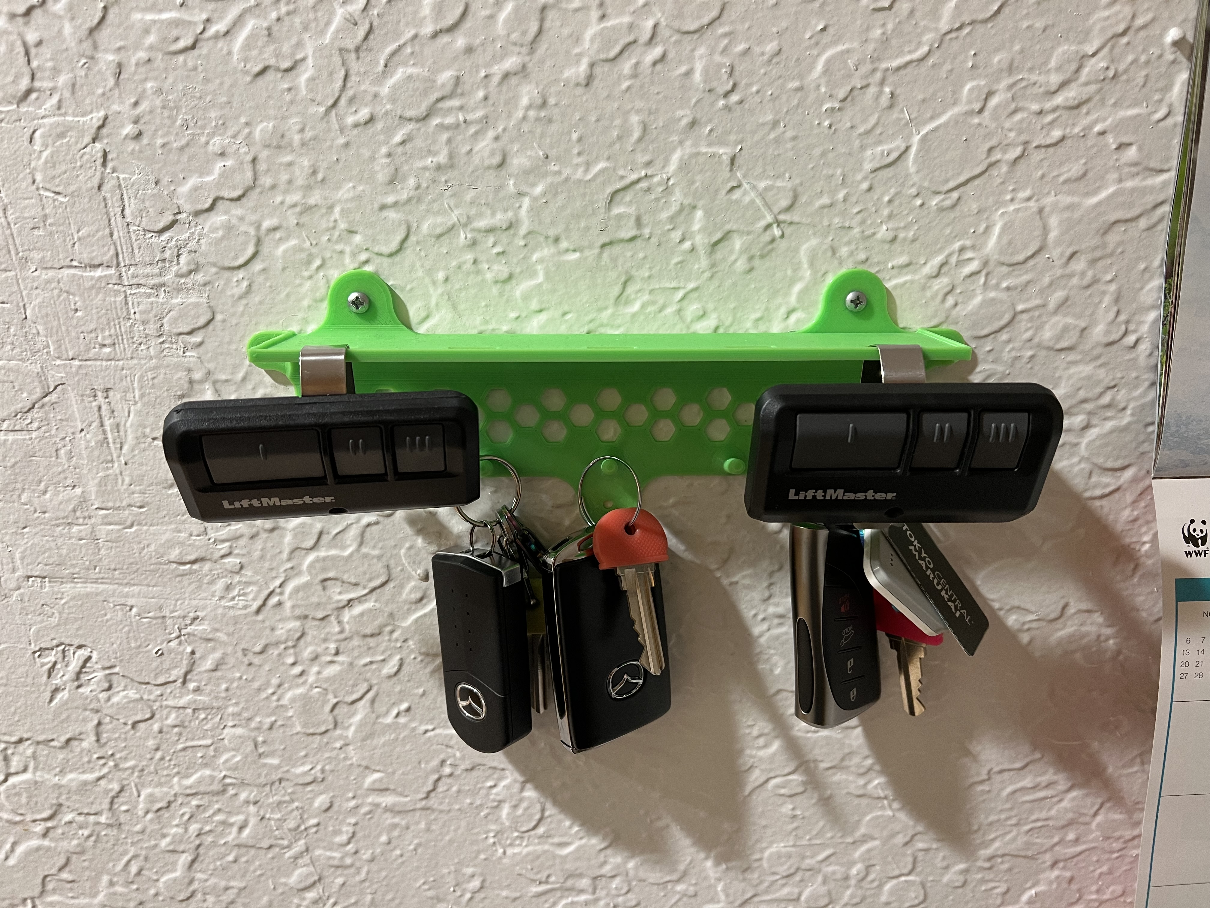 Wall-Mount Key Rack with Shelf - photo 2