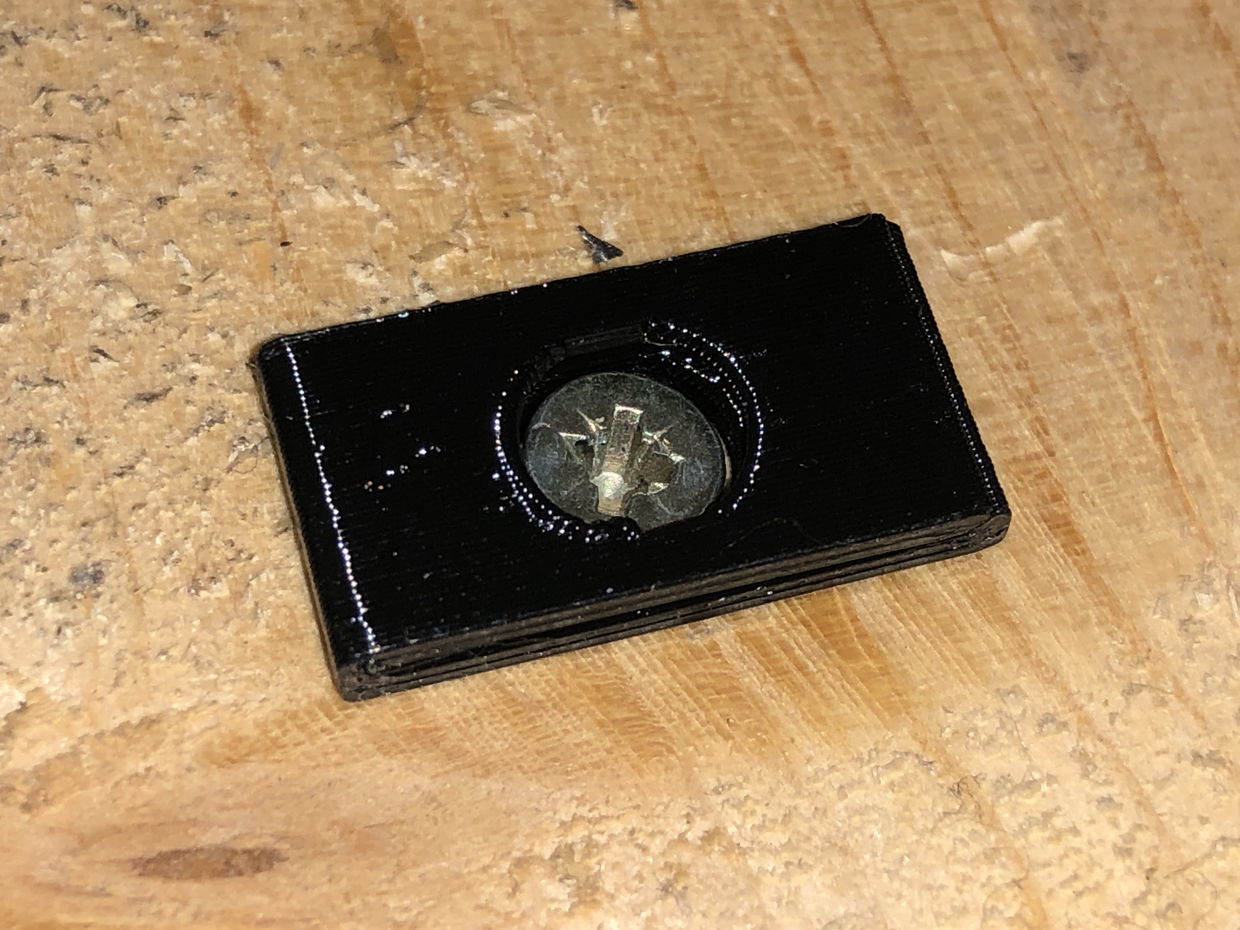 Simple Raspberry Pi Camera Ribbon Cable Clip - photo 3