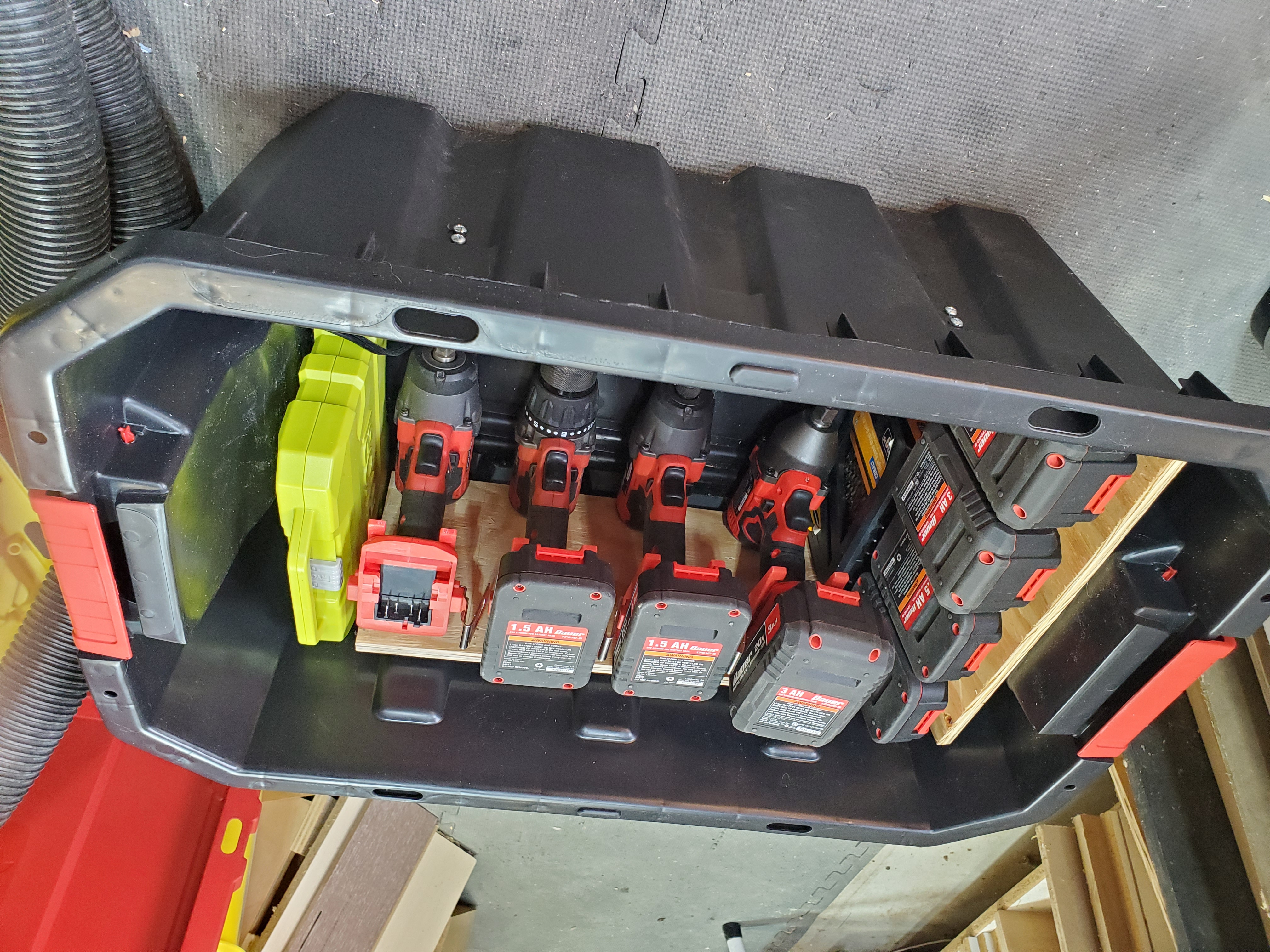 Bauer 20v tool hanger
