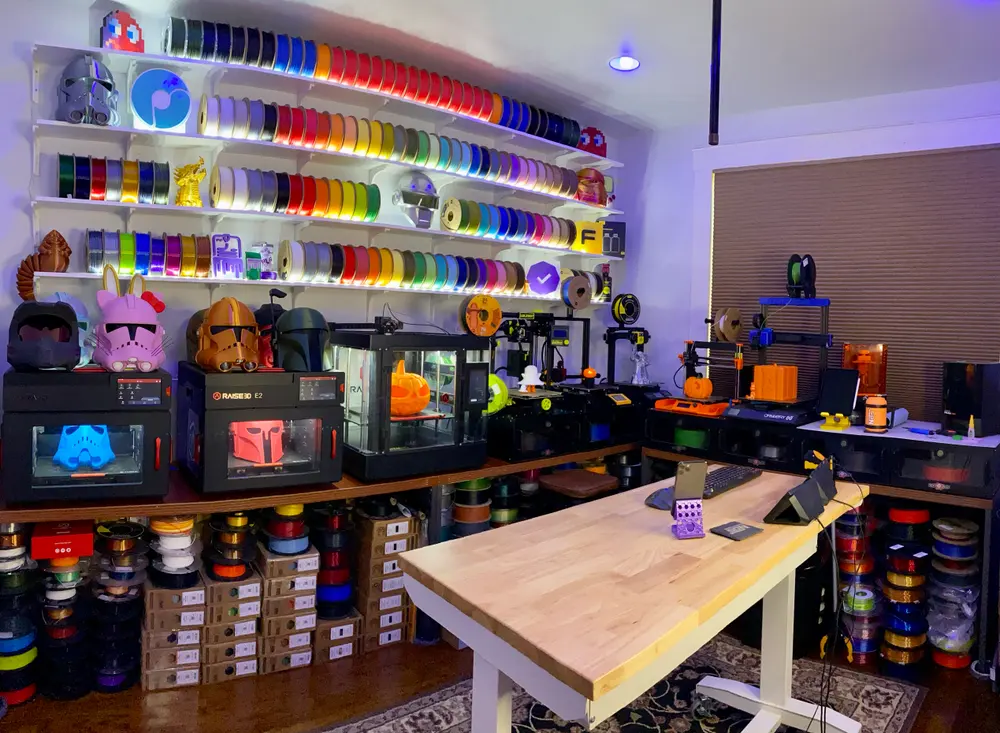 LM Show Filament Wall Shelf Brackets