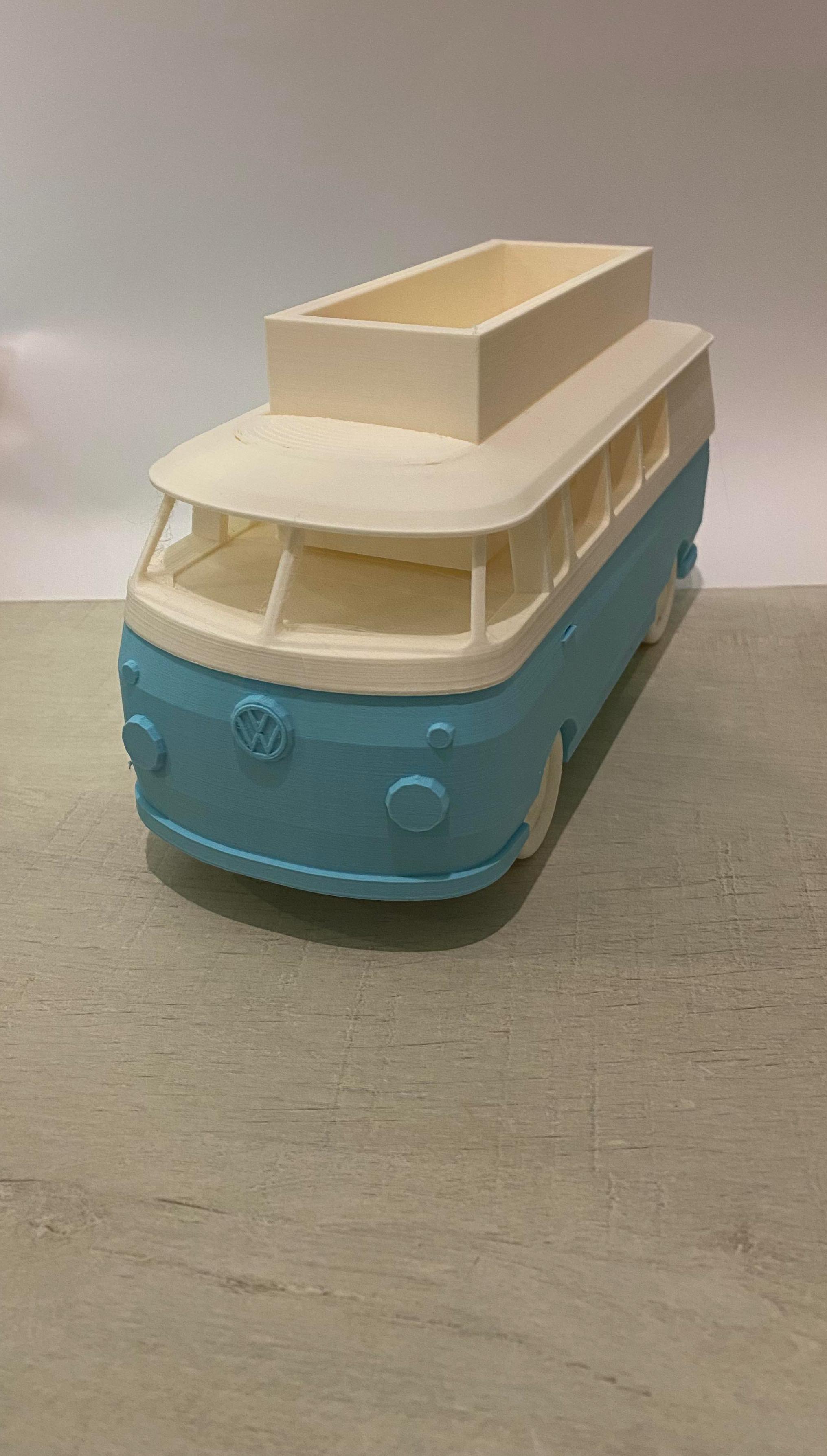 VW bus planter - photo 2