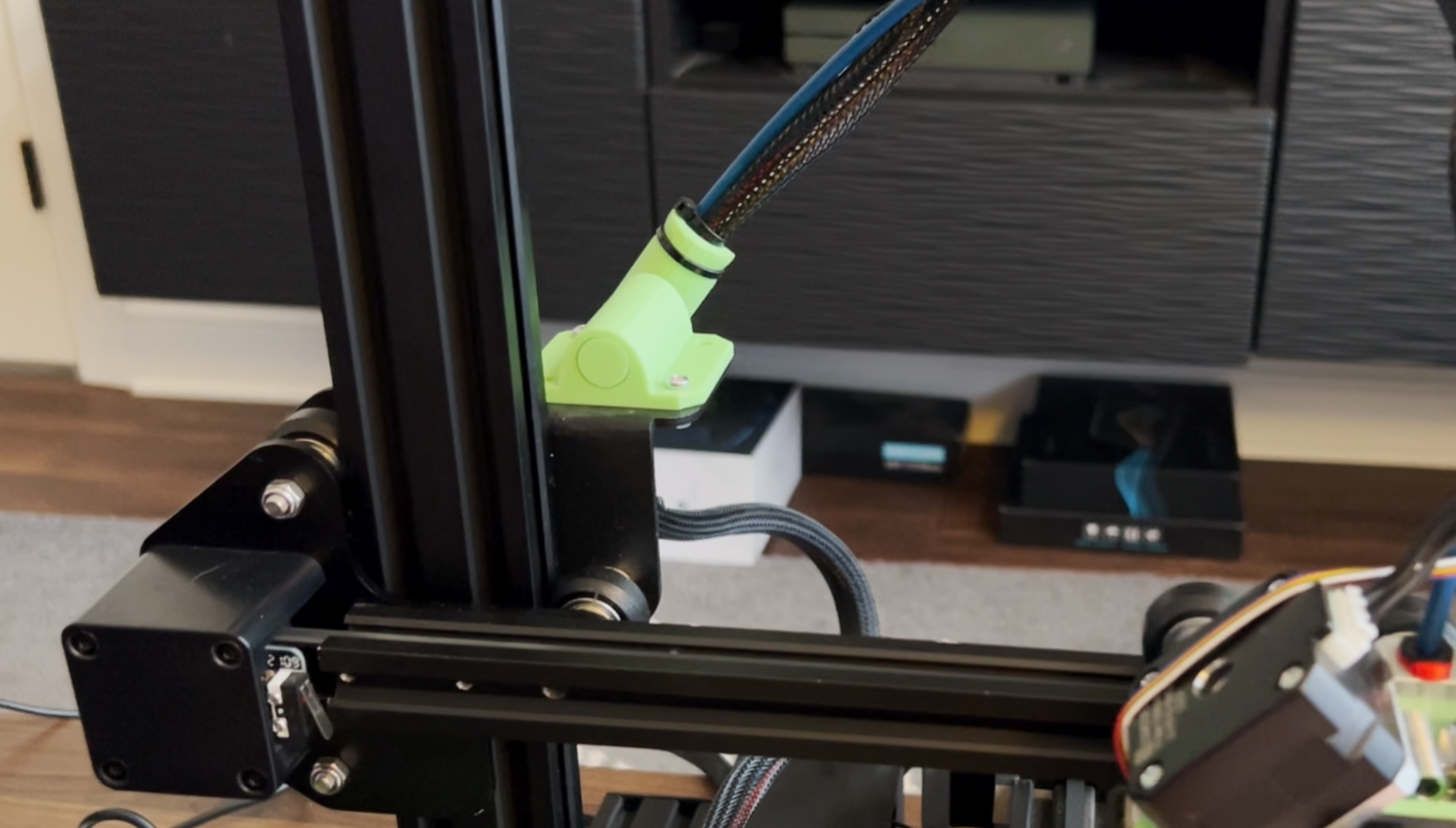 Reverse Bowden Tube and Cable Holder for the Ender 3 - photo 2