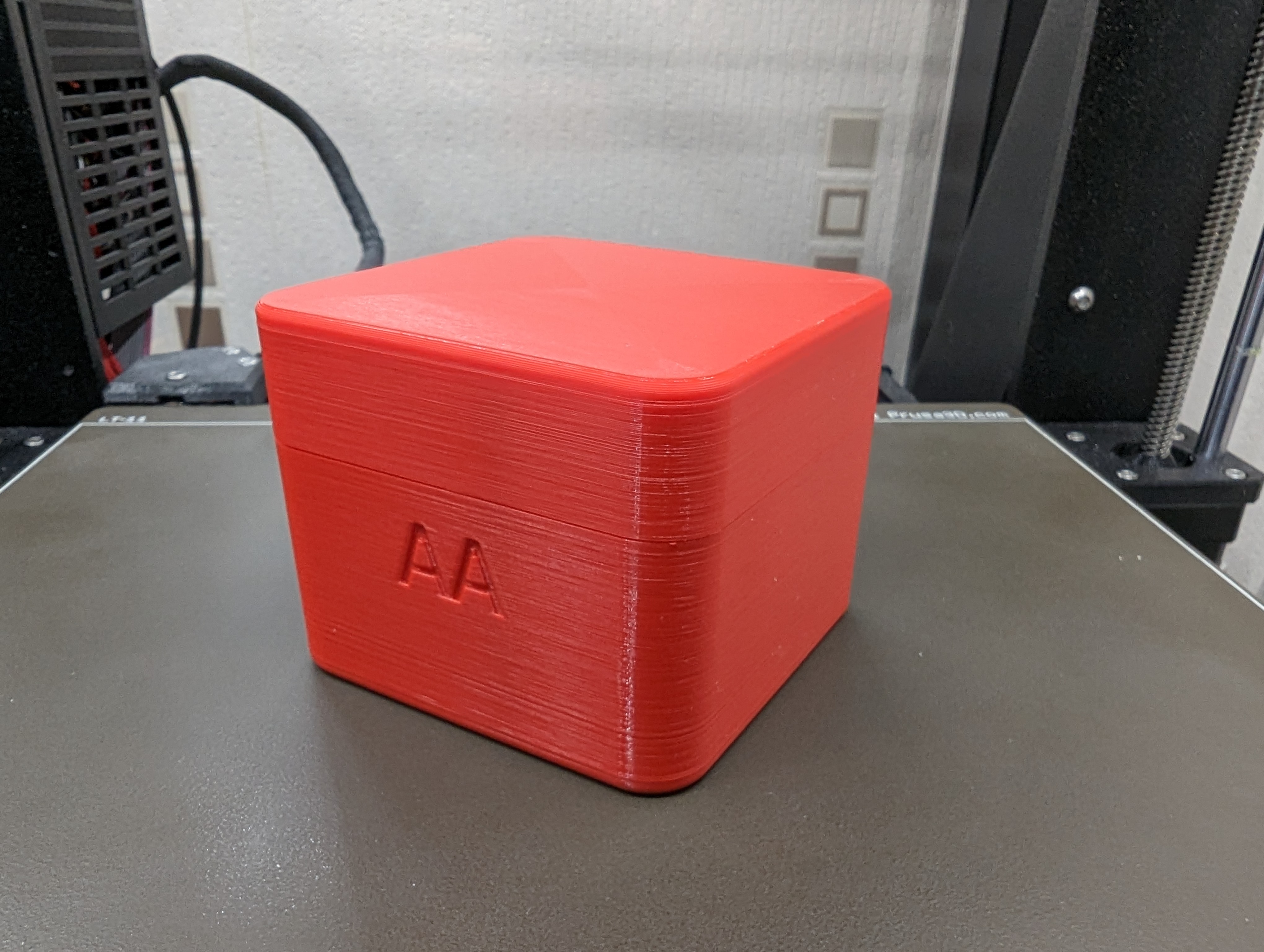 Battery Storage / Battery Box with Magnetic Lid - photo 4
