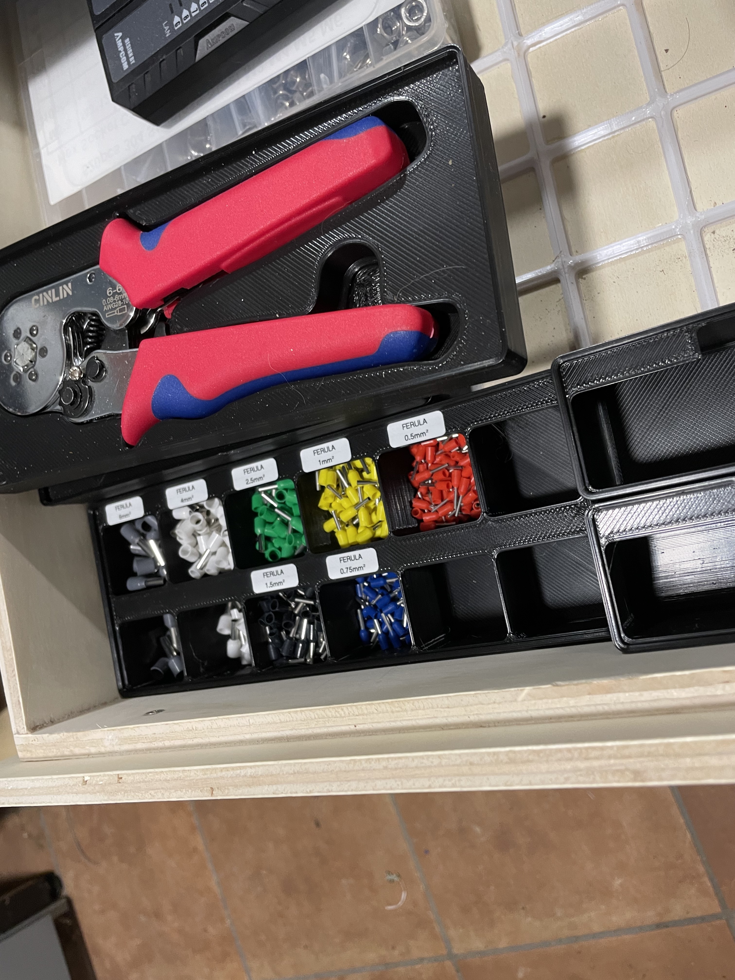 Ferrule crimp tool gridfinity tray - photo 2