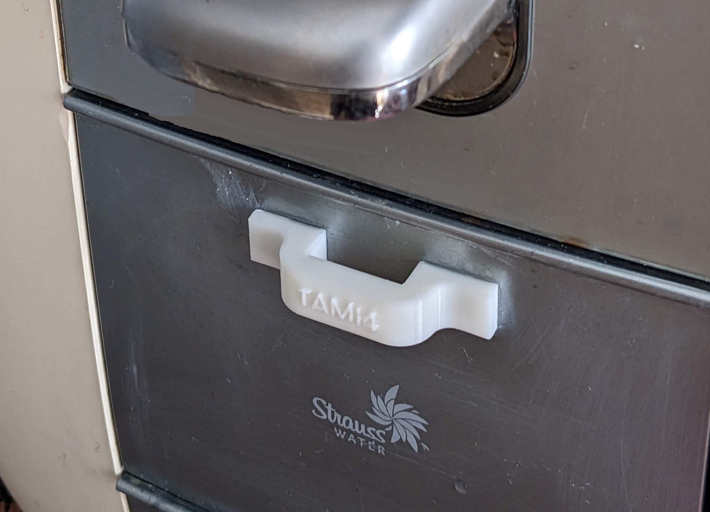TAMI 4 Tray handle