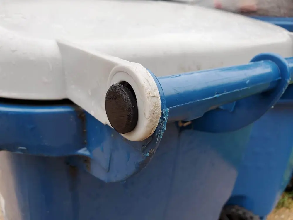 OTTO Recycle Bin Hinge Pin