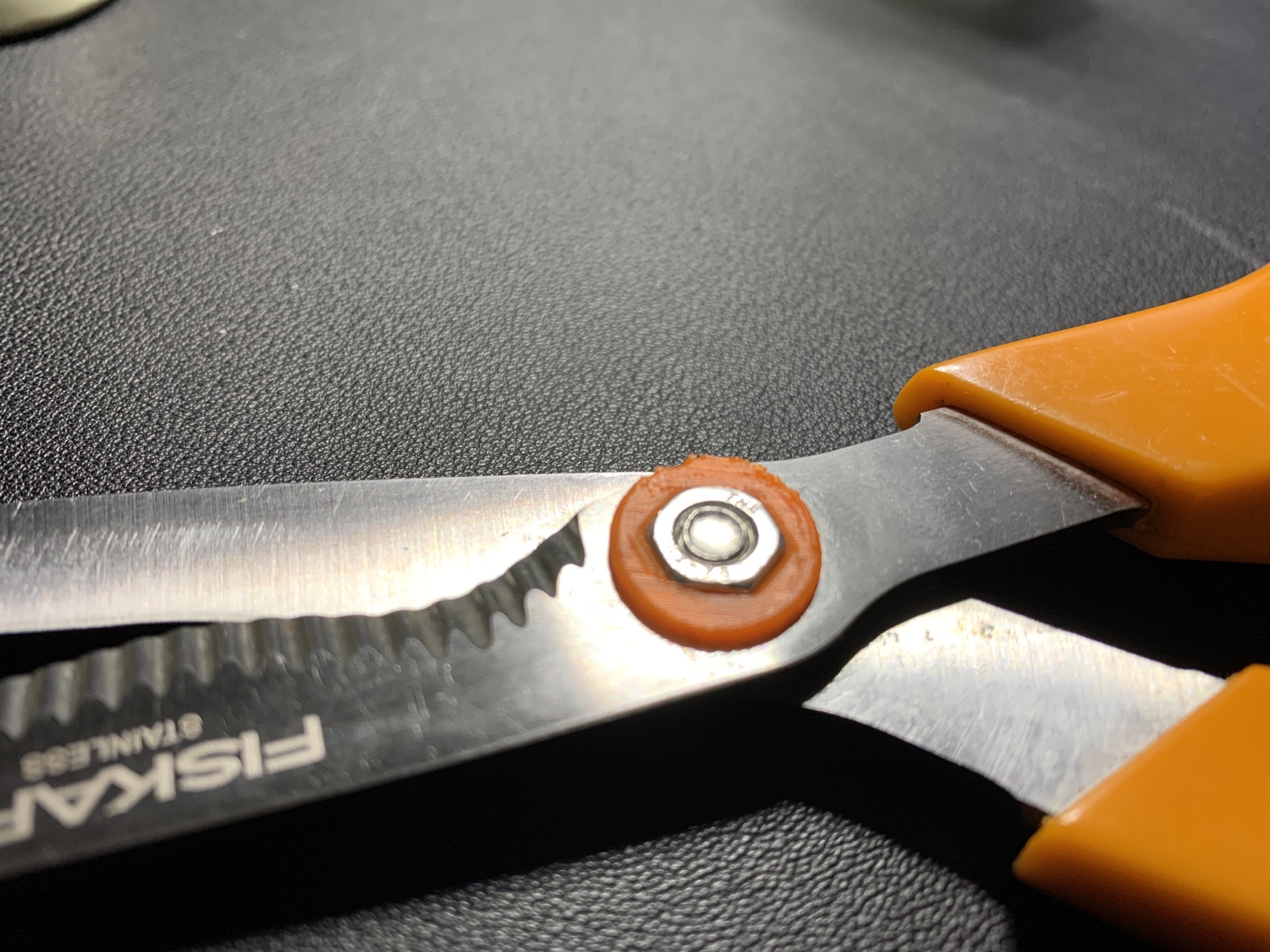 nut retainer for fiskars gardening/kitchen shears - photo 4