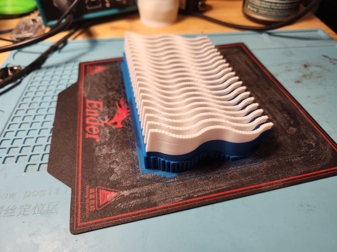 Wavy soap/sponge tray - photo 4