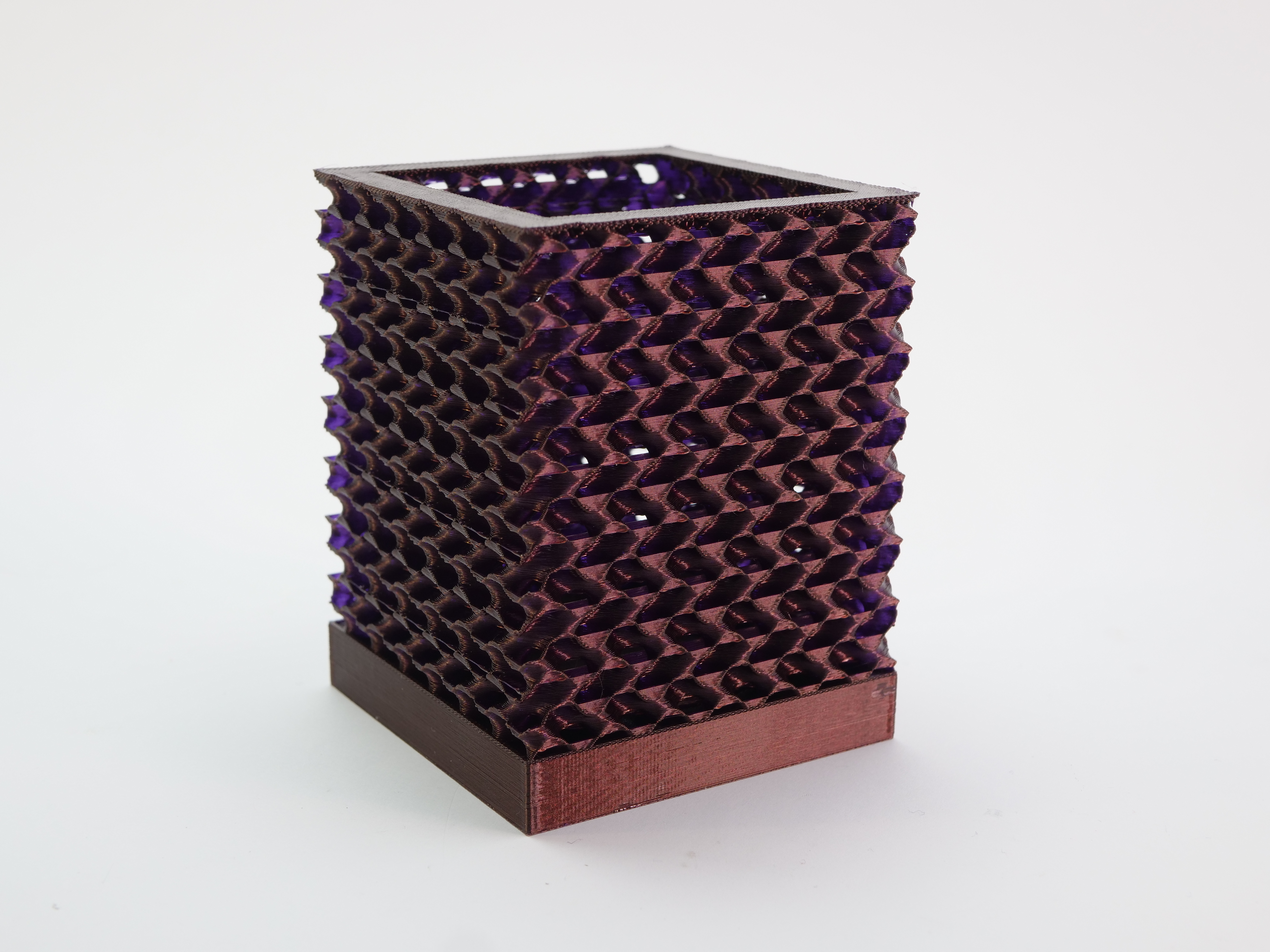Gyroid Pen Holder - photo 2