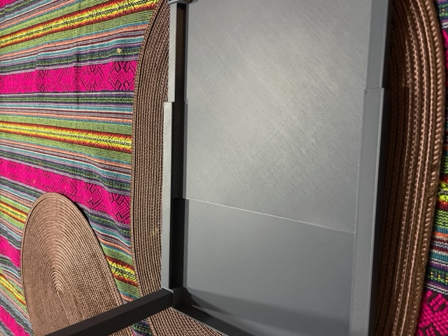Adjustable shelf for locker - photo 3