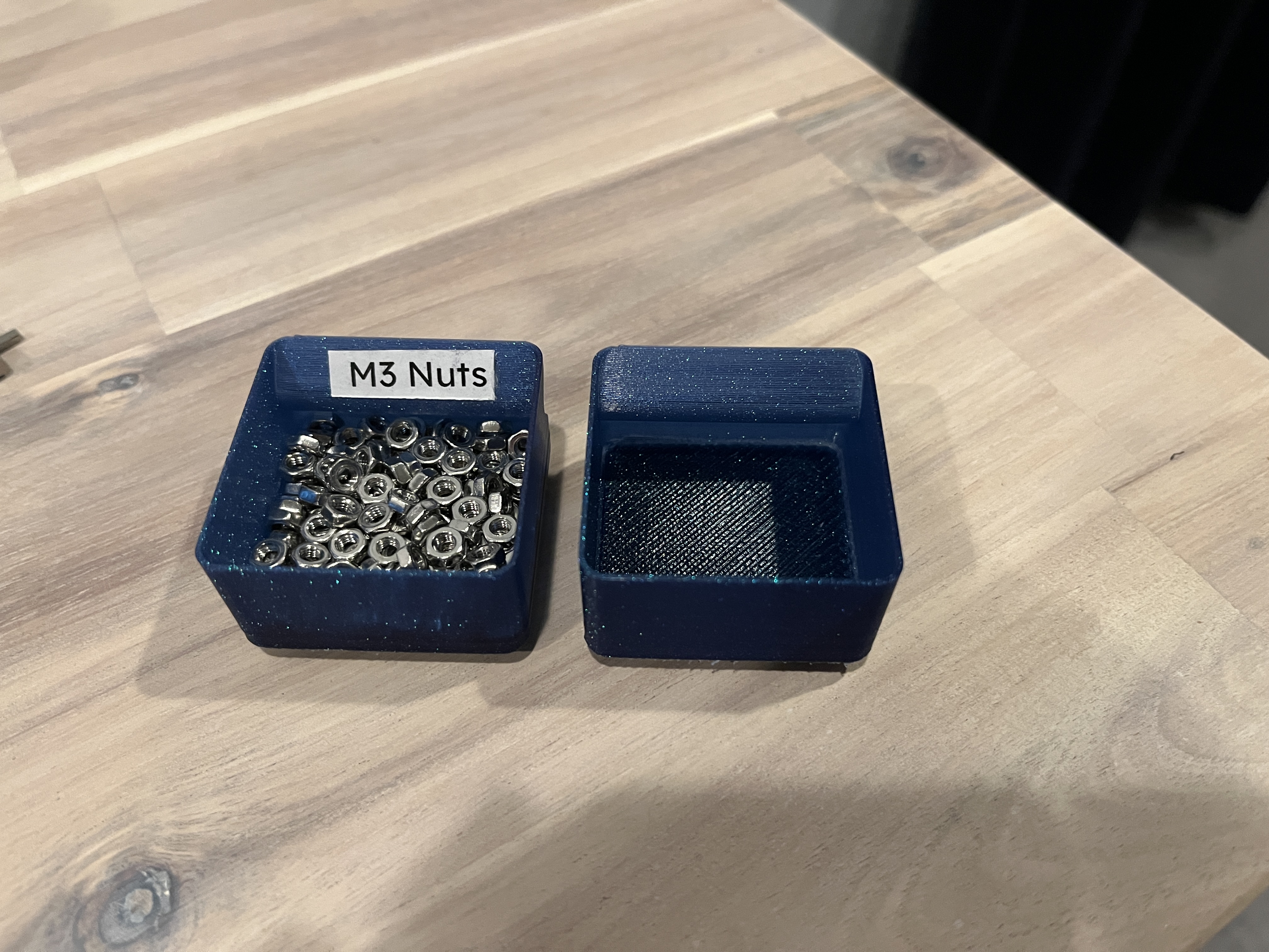 1x1 Short Vase Mode Gridfinity Bin With Magnets