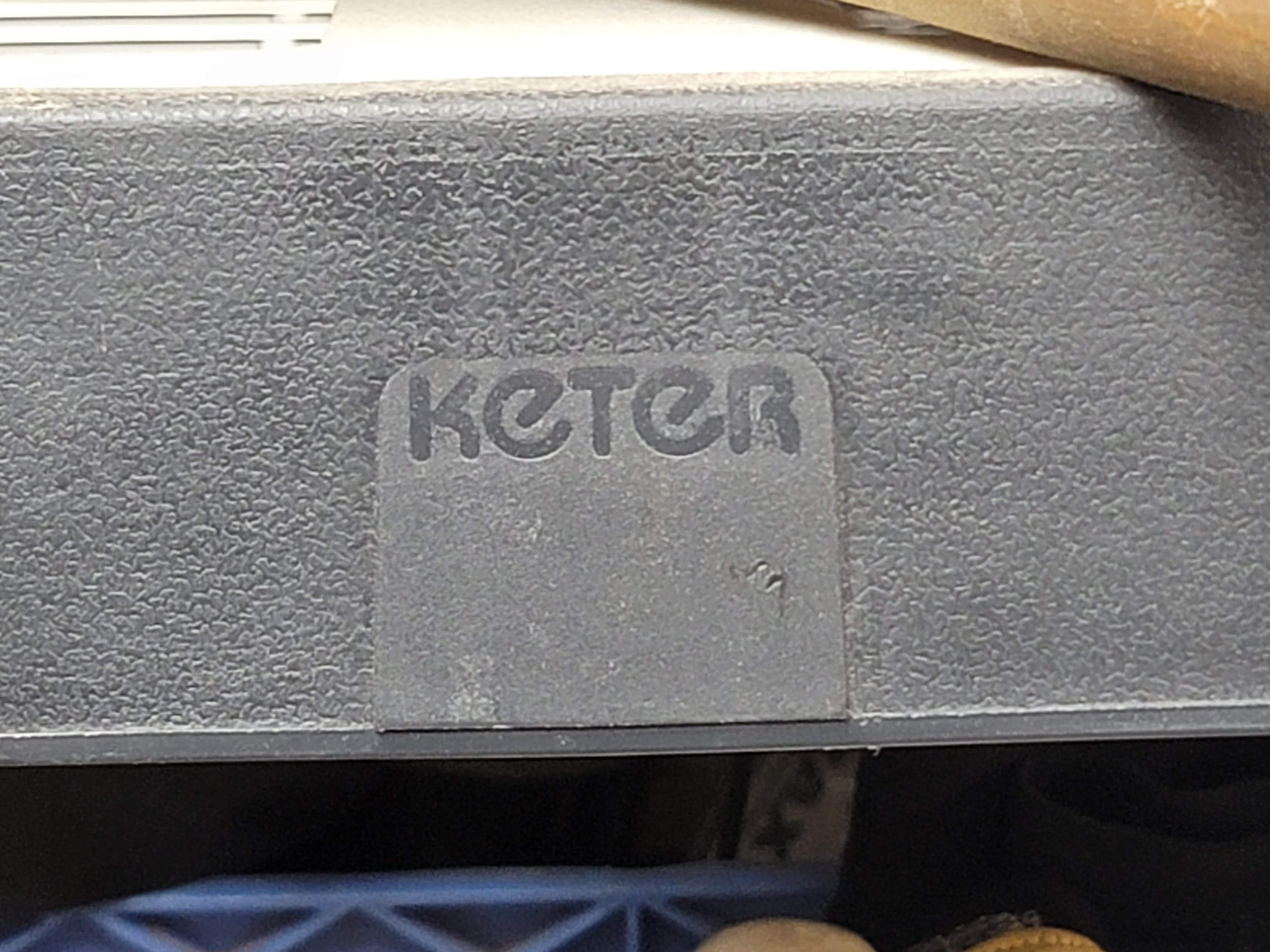 old - Roller caster support for a plastic shelf unit - old - photo 3