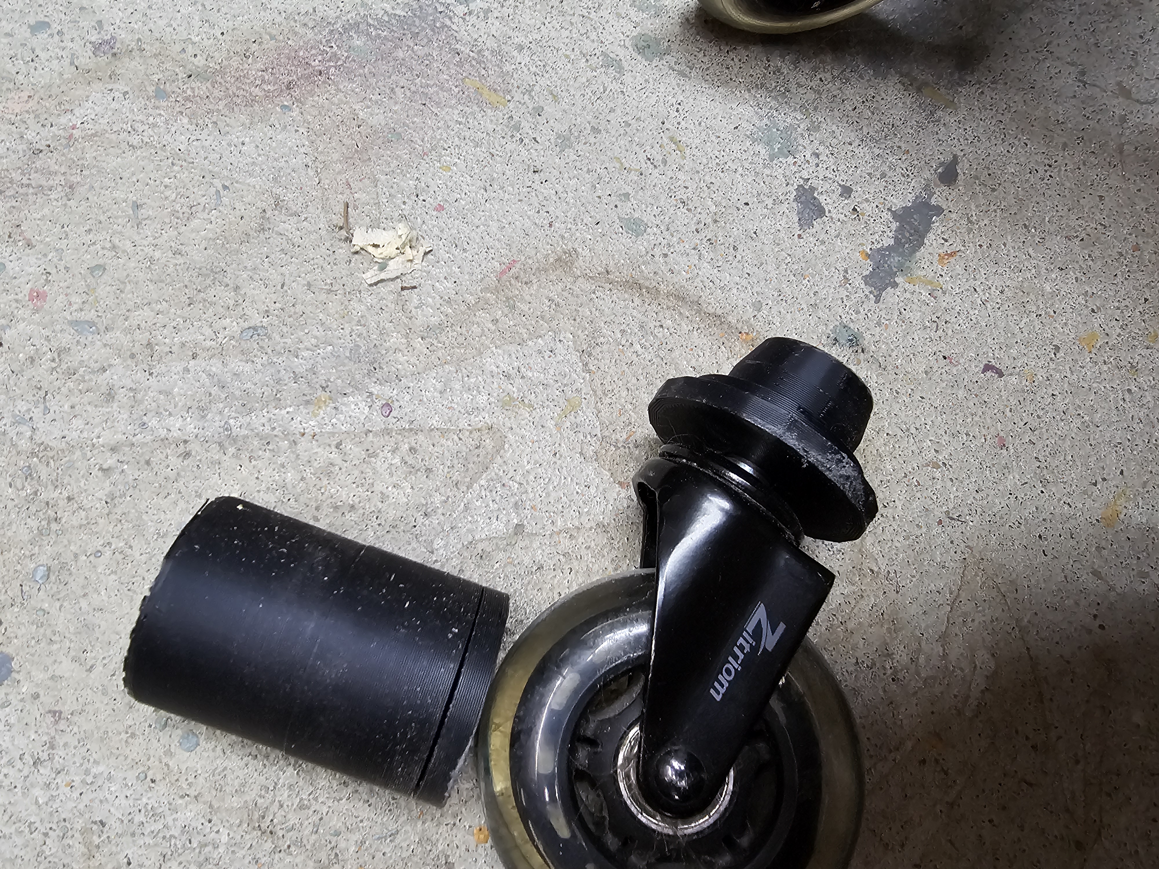 old - Roller caster support for a plastic shelf unit - old - photo 4