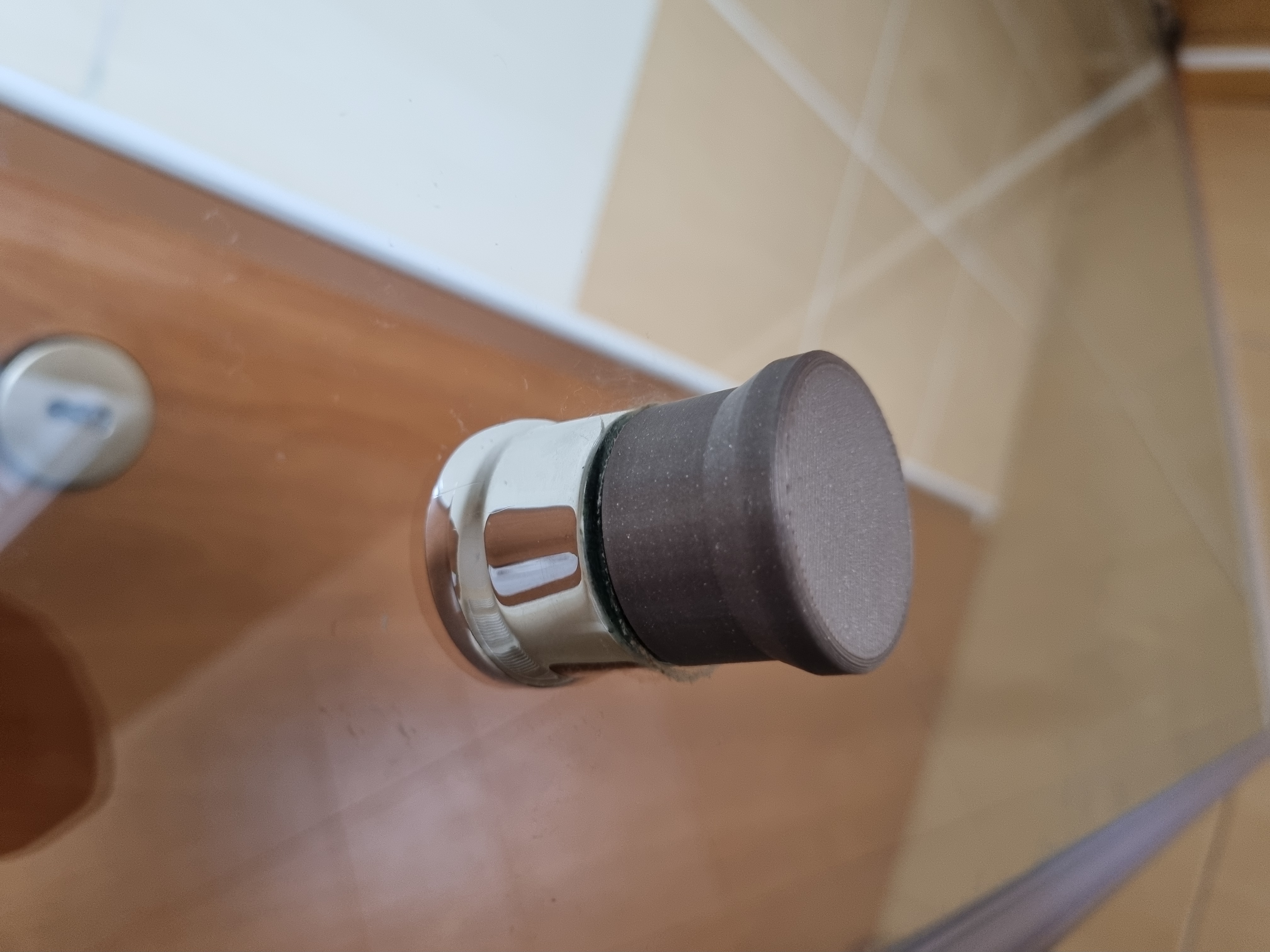 Shower glass door knob - photo 2