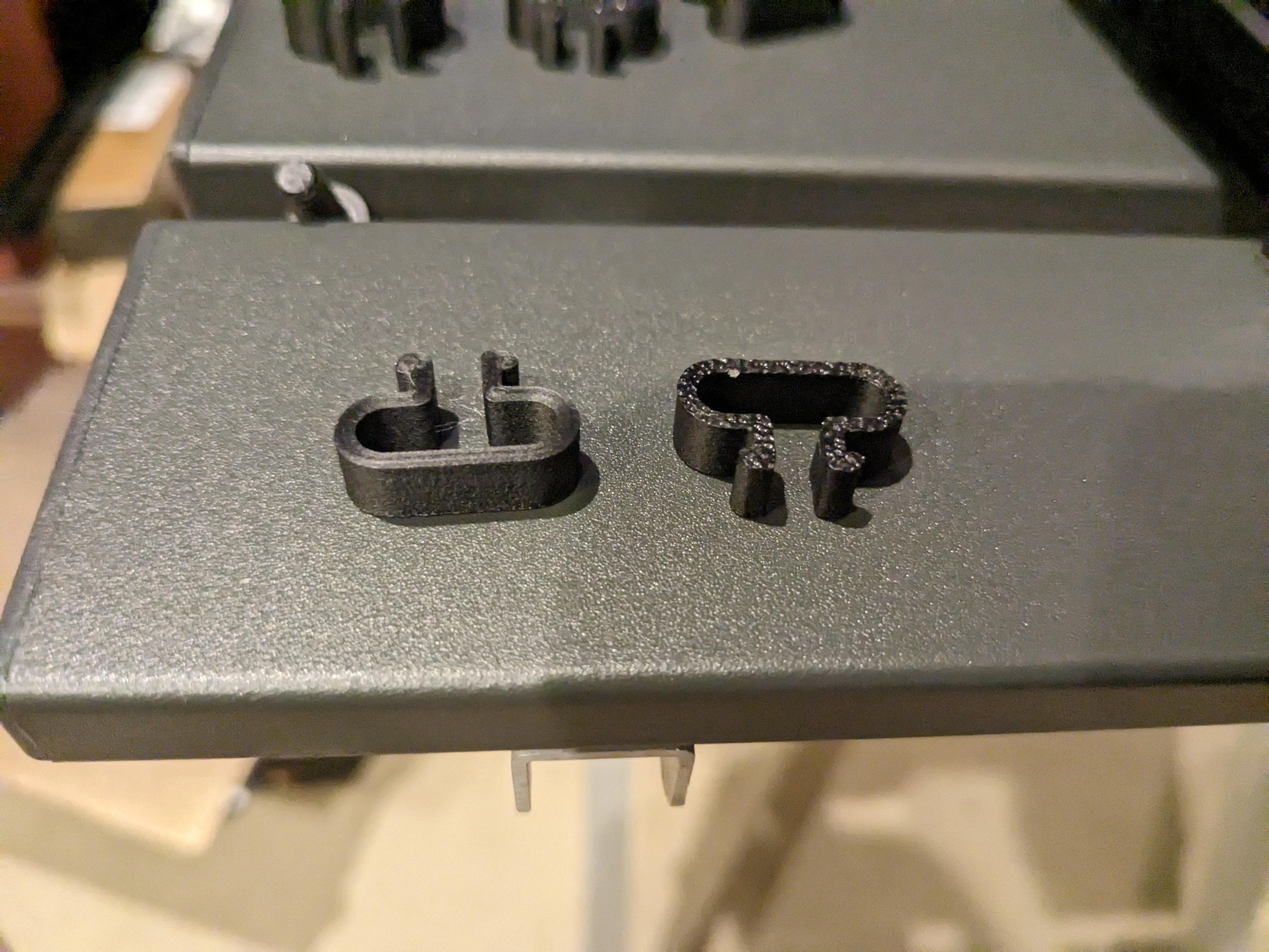 LCD Ribbon Cable Clip for 2020 Extrusion - photo 2