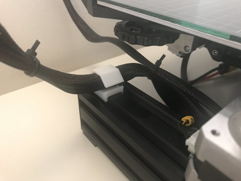 Back (Extruder) Cable Clip (Ender 3) - photo 2