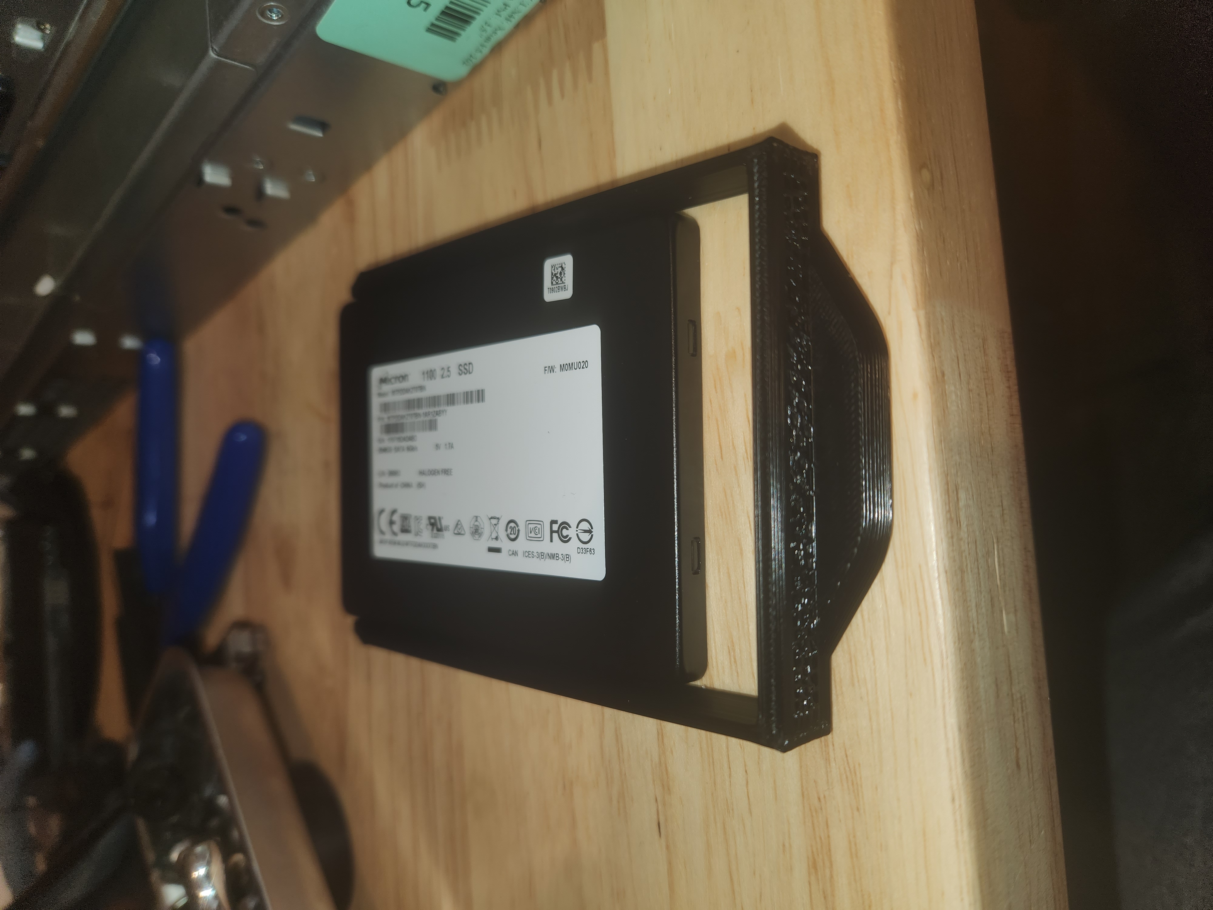 SuperMicro 2.5" Drive Caddy - photo 2