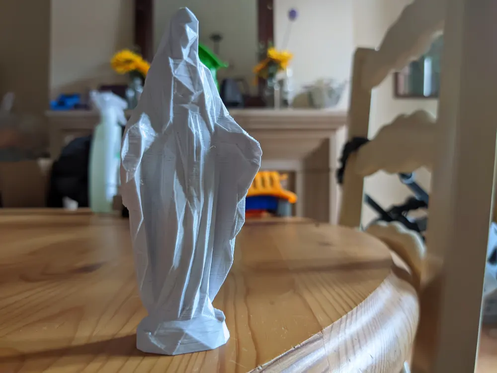 Virgin Mary Figurine [ Low-Poly ] - photo 4