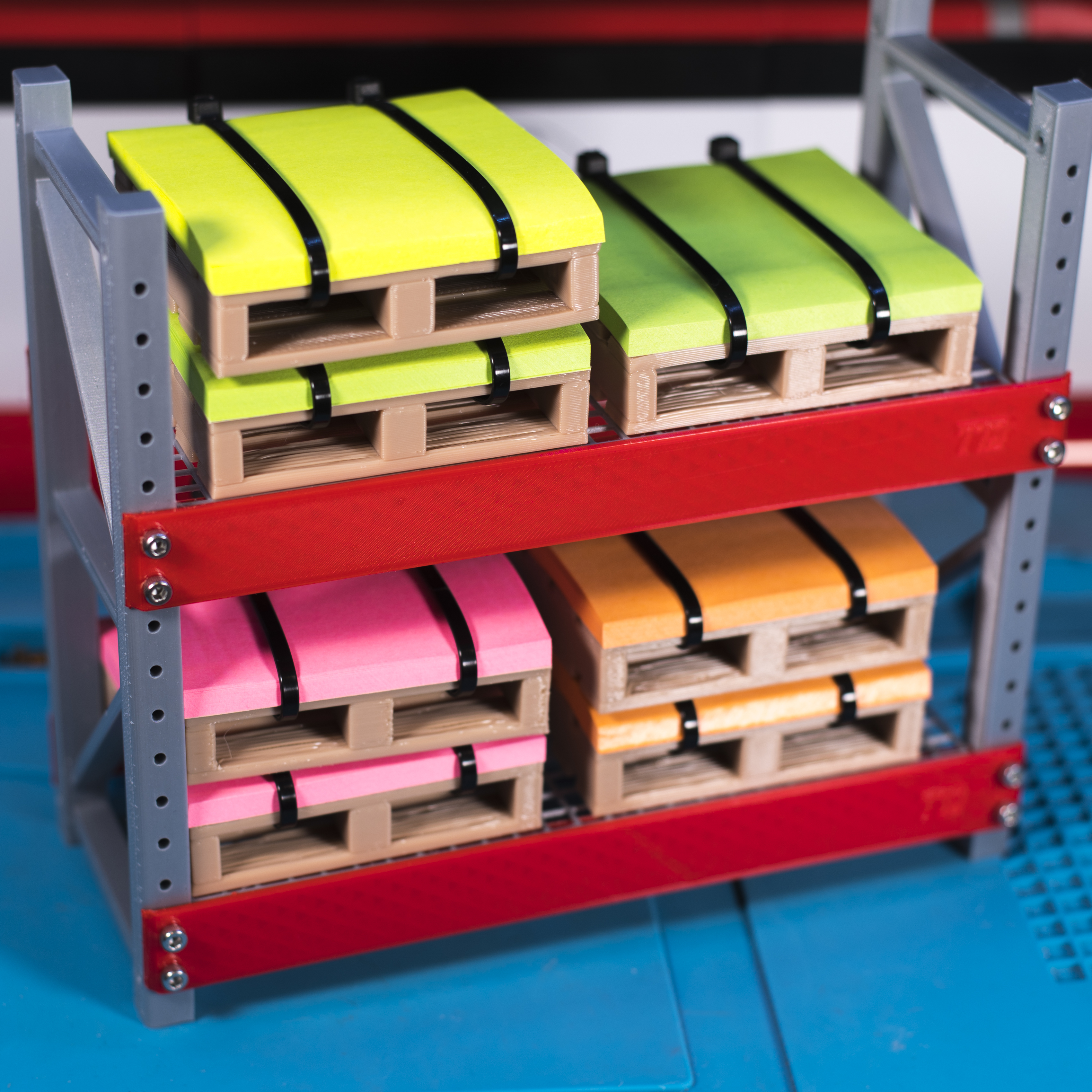 Sticky Note Pallet Storage Rack