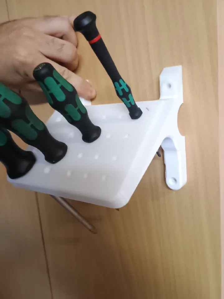Double-sided tool holder - photo 4