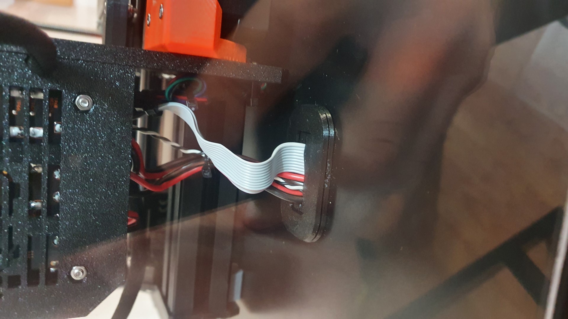 Cable pass-trough for Ikea Lack enclosure - photo 2