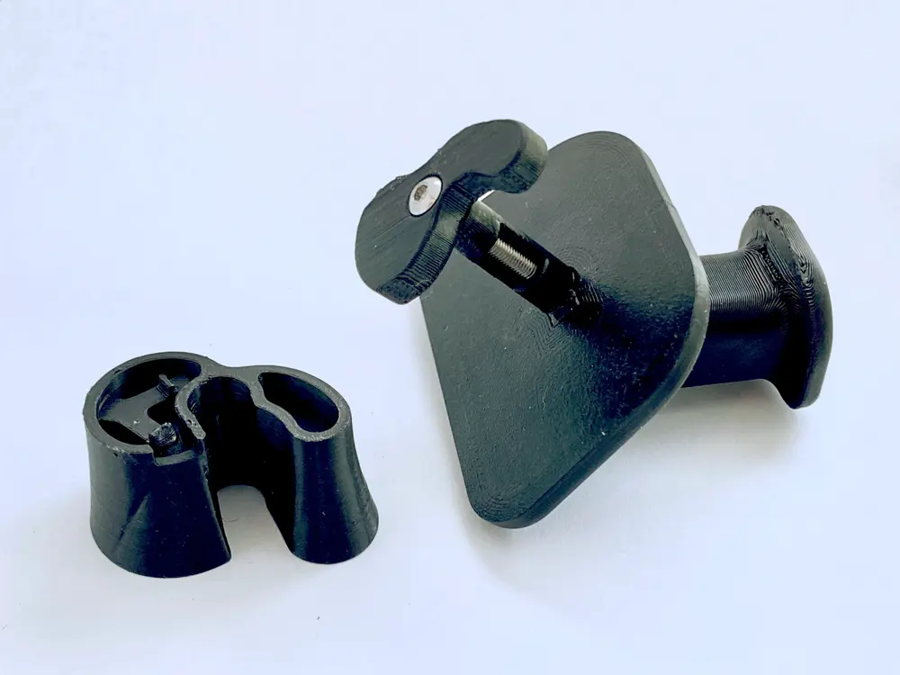 Volvo Rear Seat Accessory Hook - photo 3