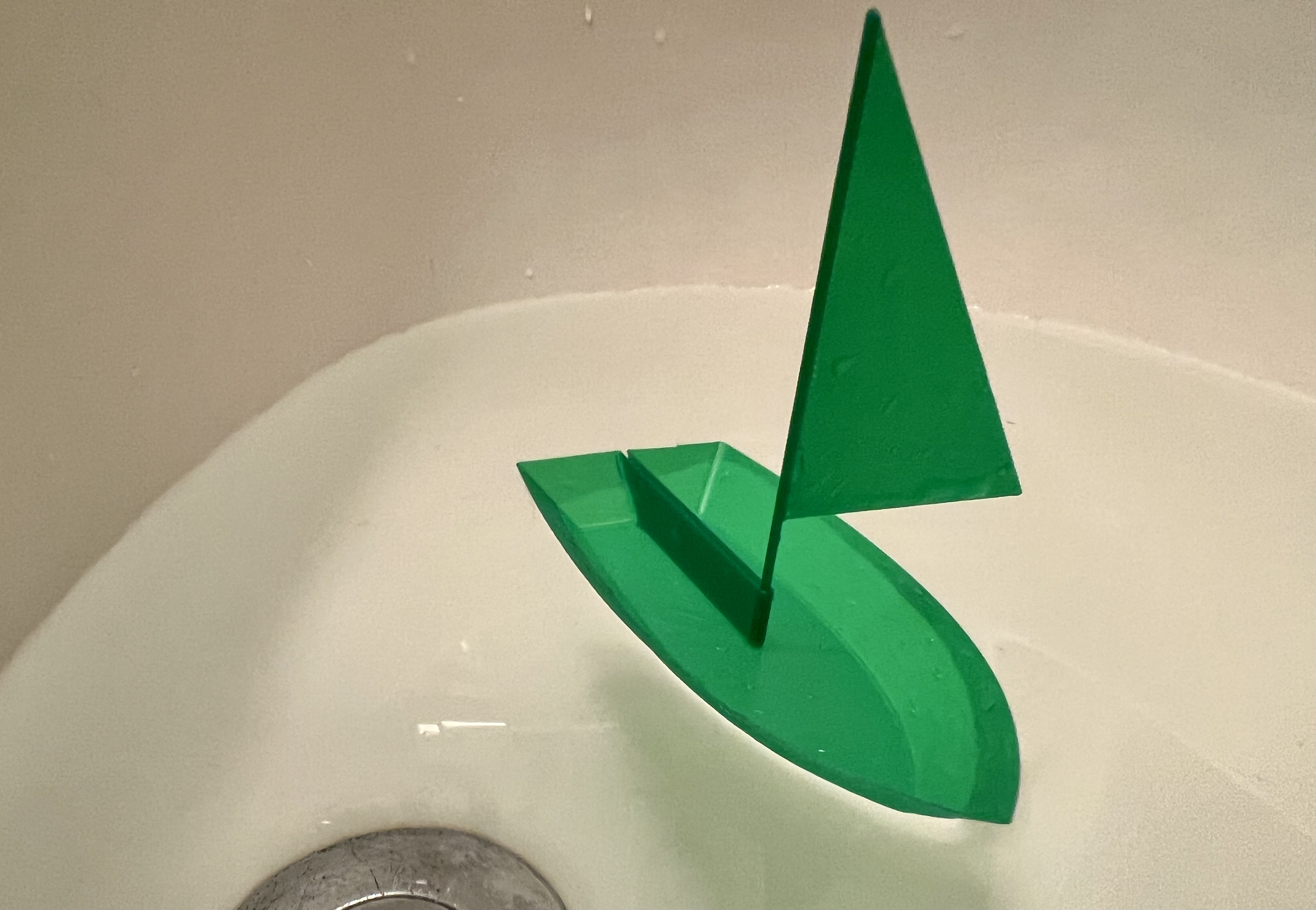Sail boat bath toy