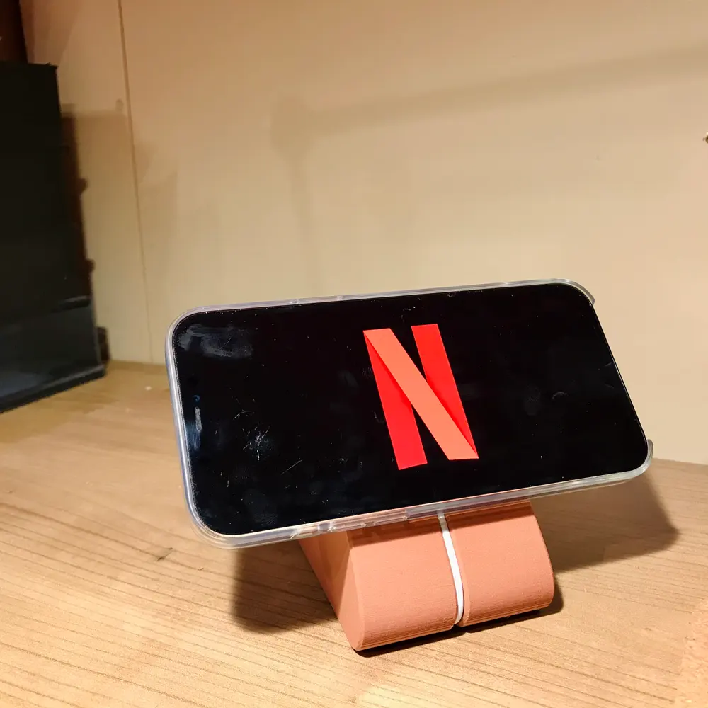MAGSAFE PHONE HOLDER - photo 2