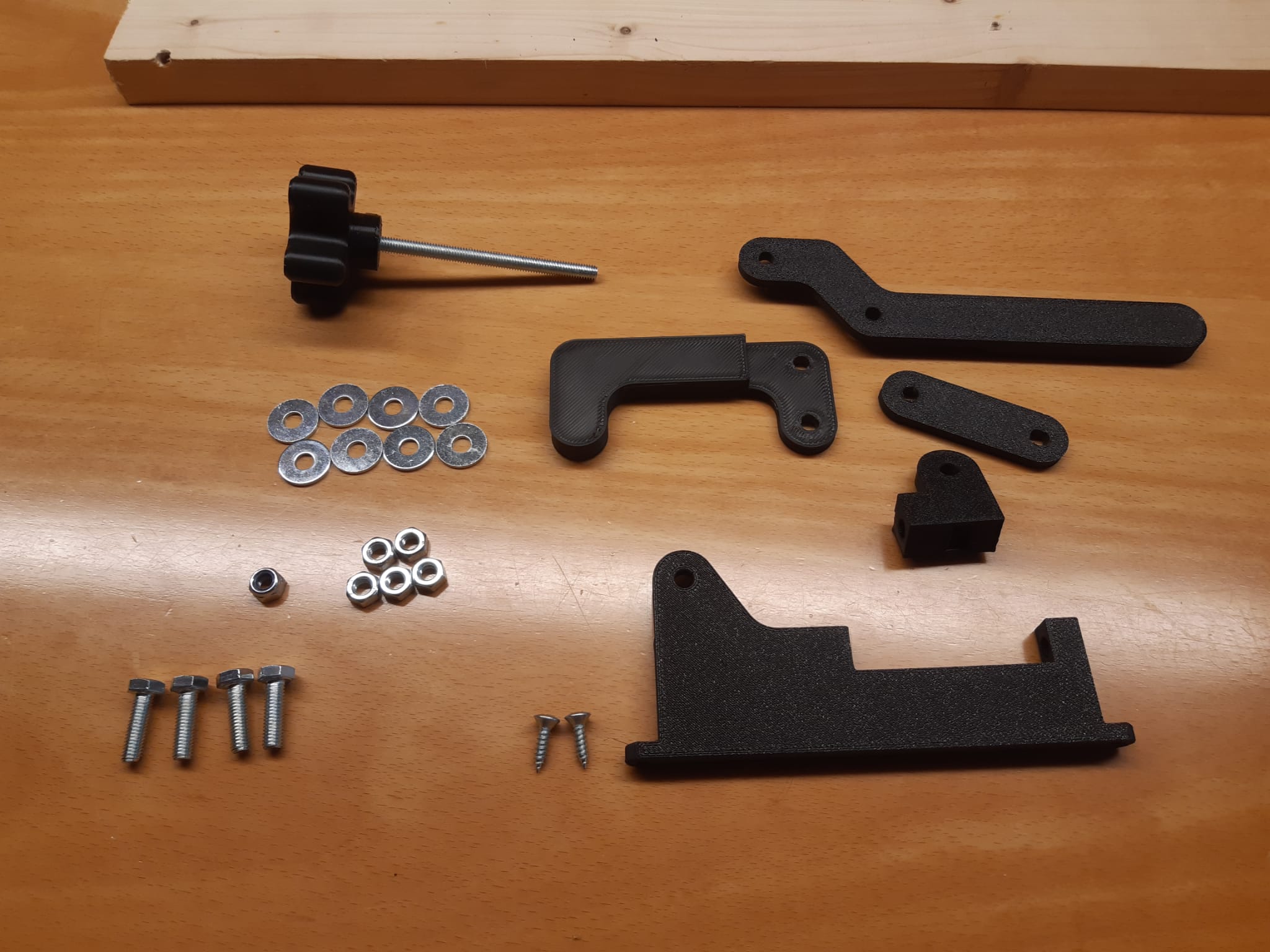 variable horizontal toggle clamp - photo 2