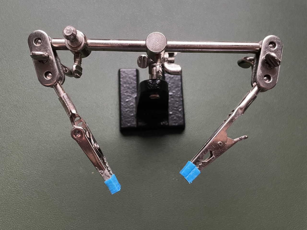 Crocodile Clamp Sleeve