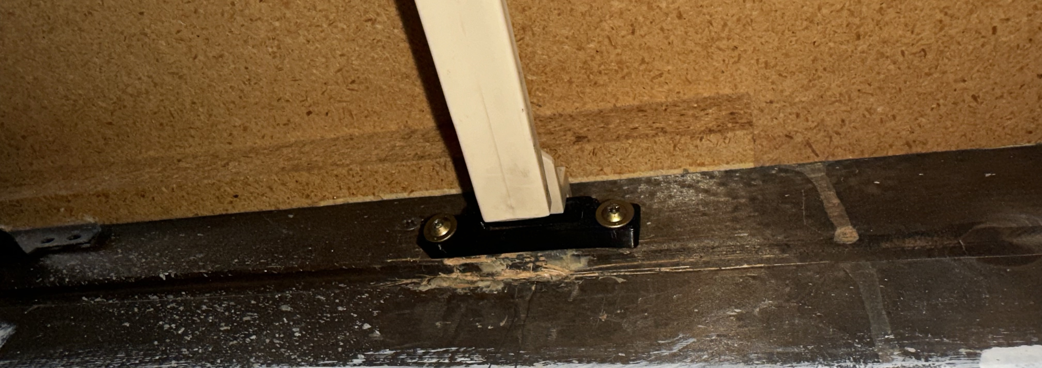 Kitchen Drawer Rail Mount