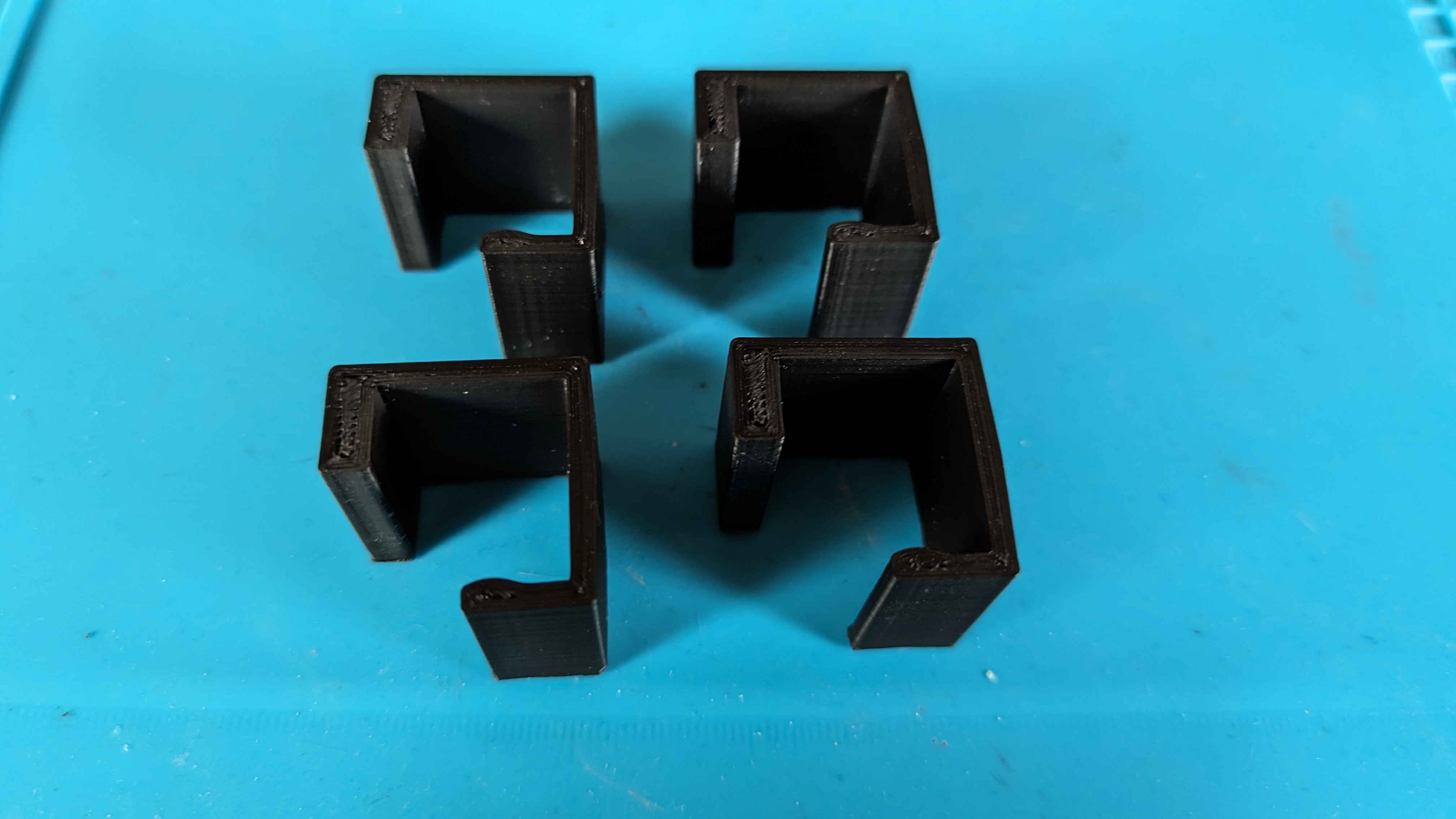 Plastic Container Lid Clamp - photo 2