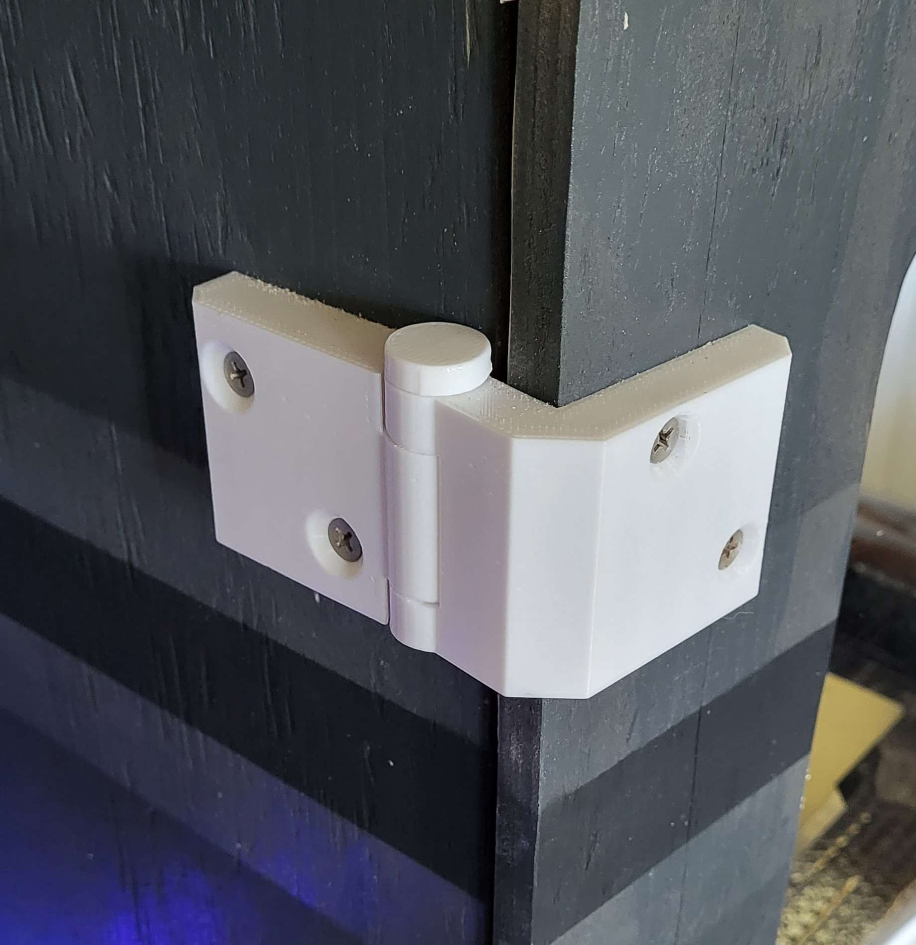 Hinge