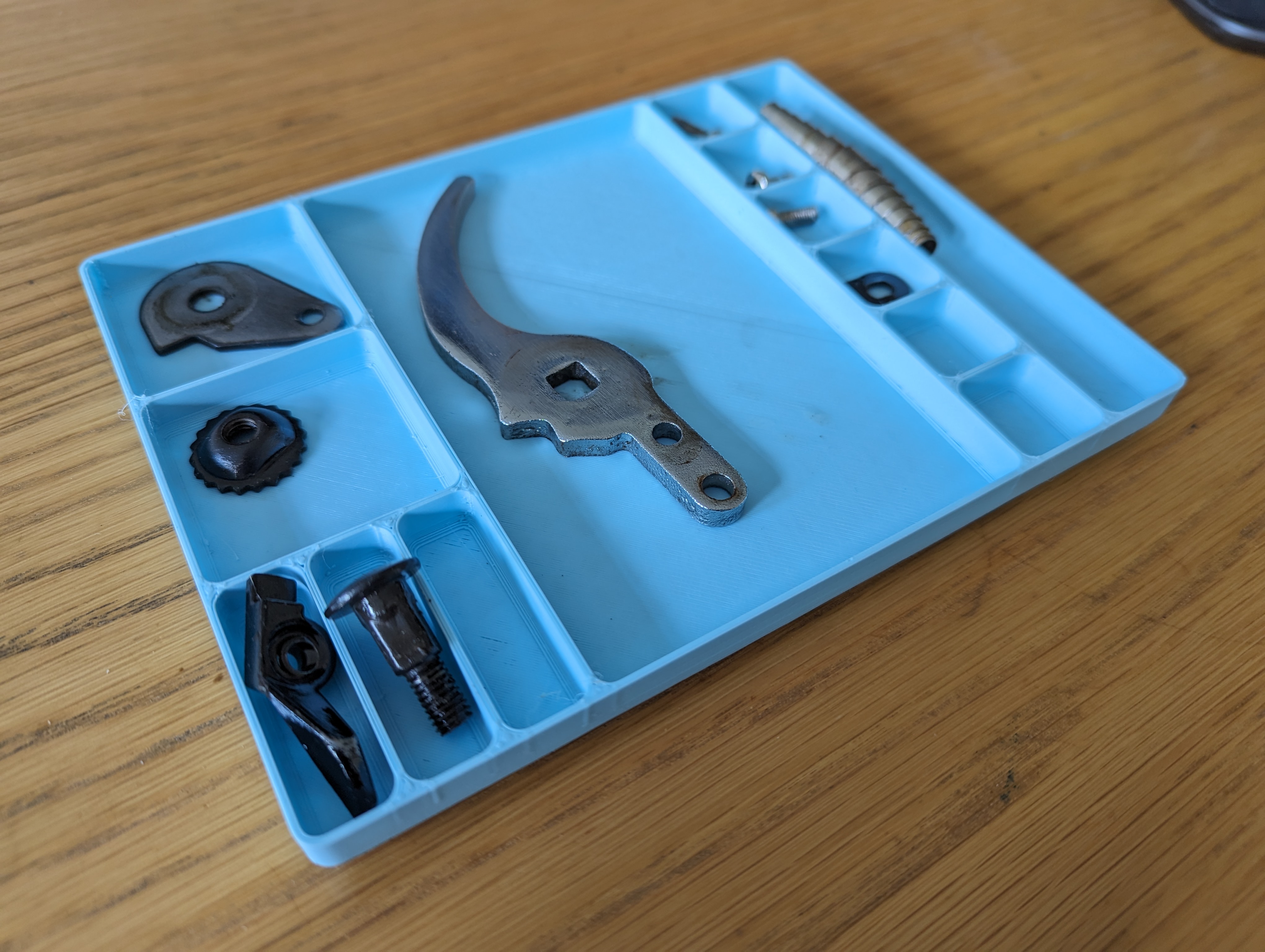Gridfinity small parts tray