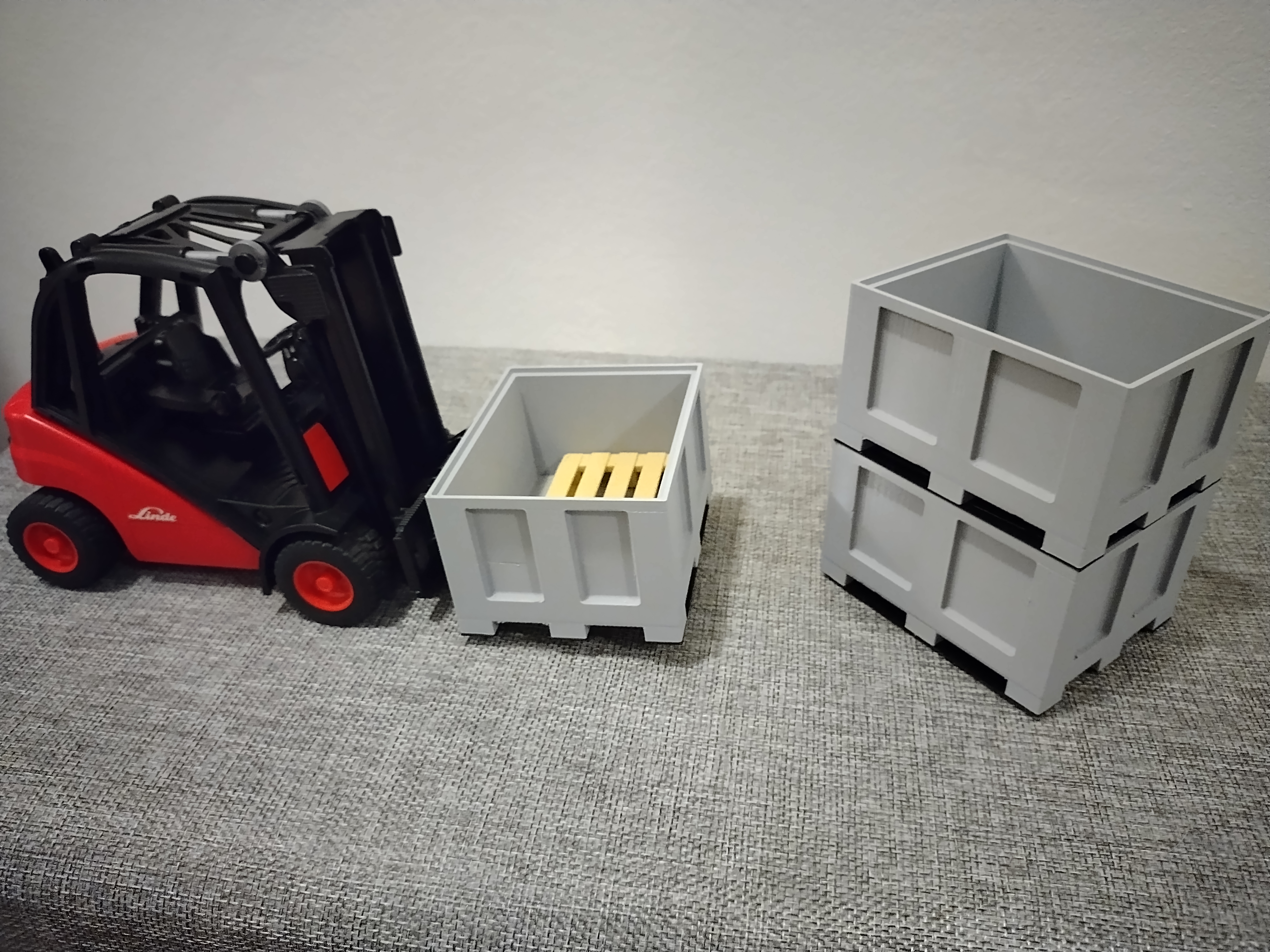 Harvest Box for Brunder "Linde" Forklift toy