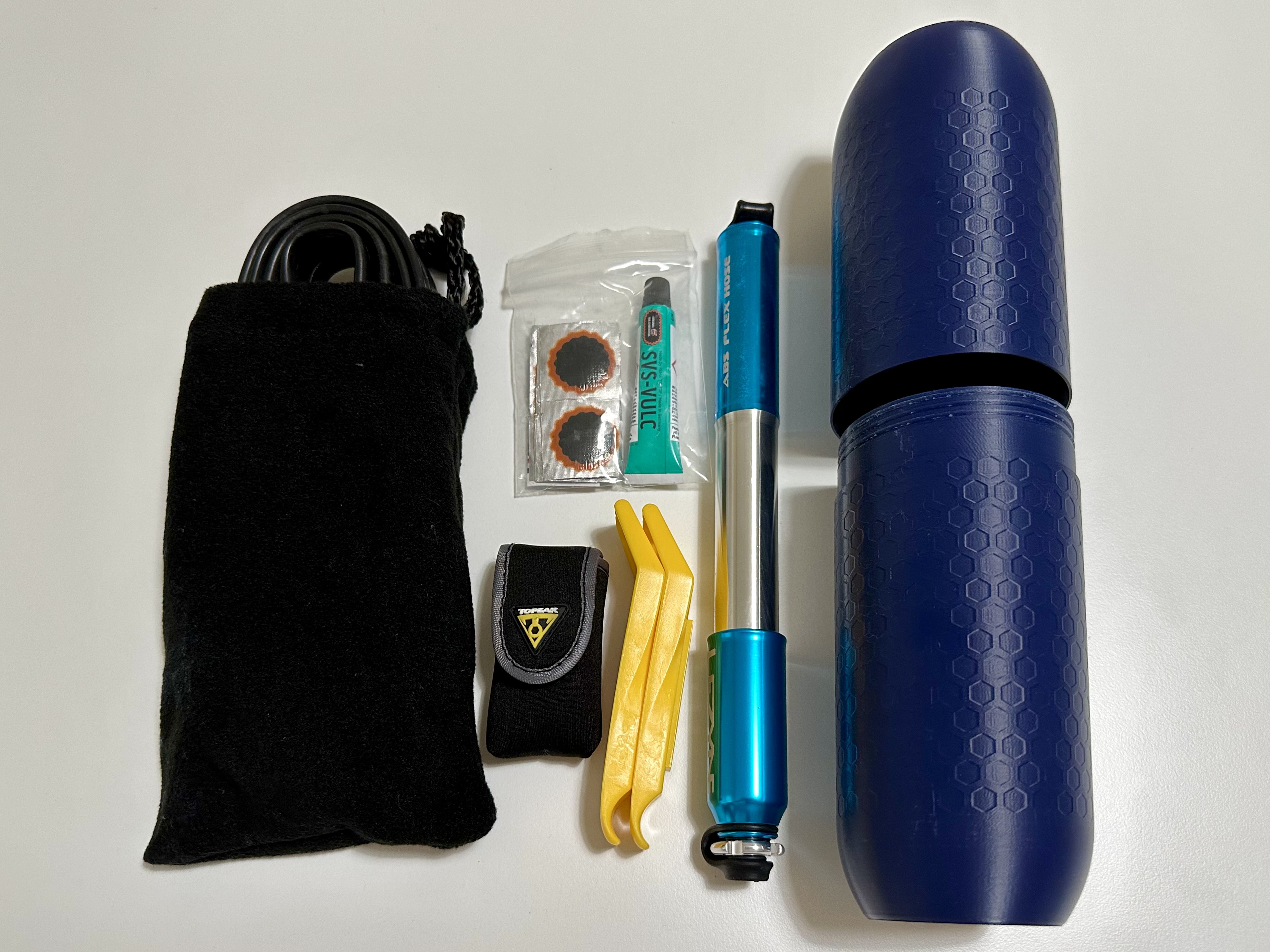 Bike Bottle Cage Storage Container (0.9L) - photo 4
