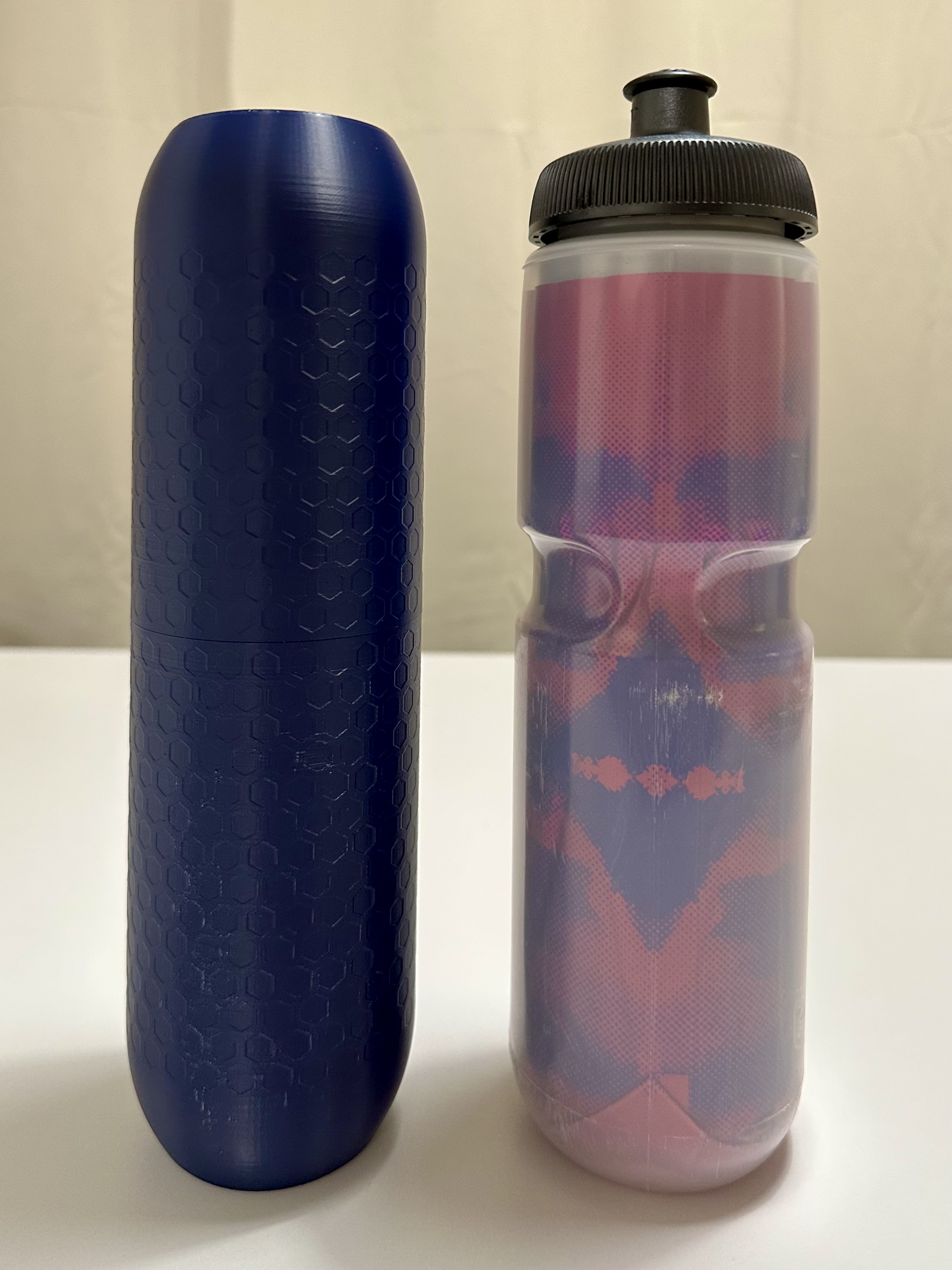 Bike Bottle Cage Storage Container (0.9L) - photo 3