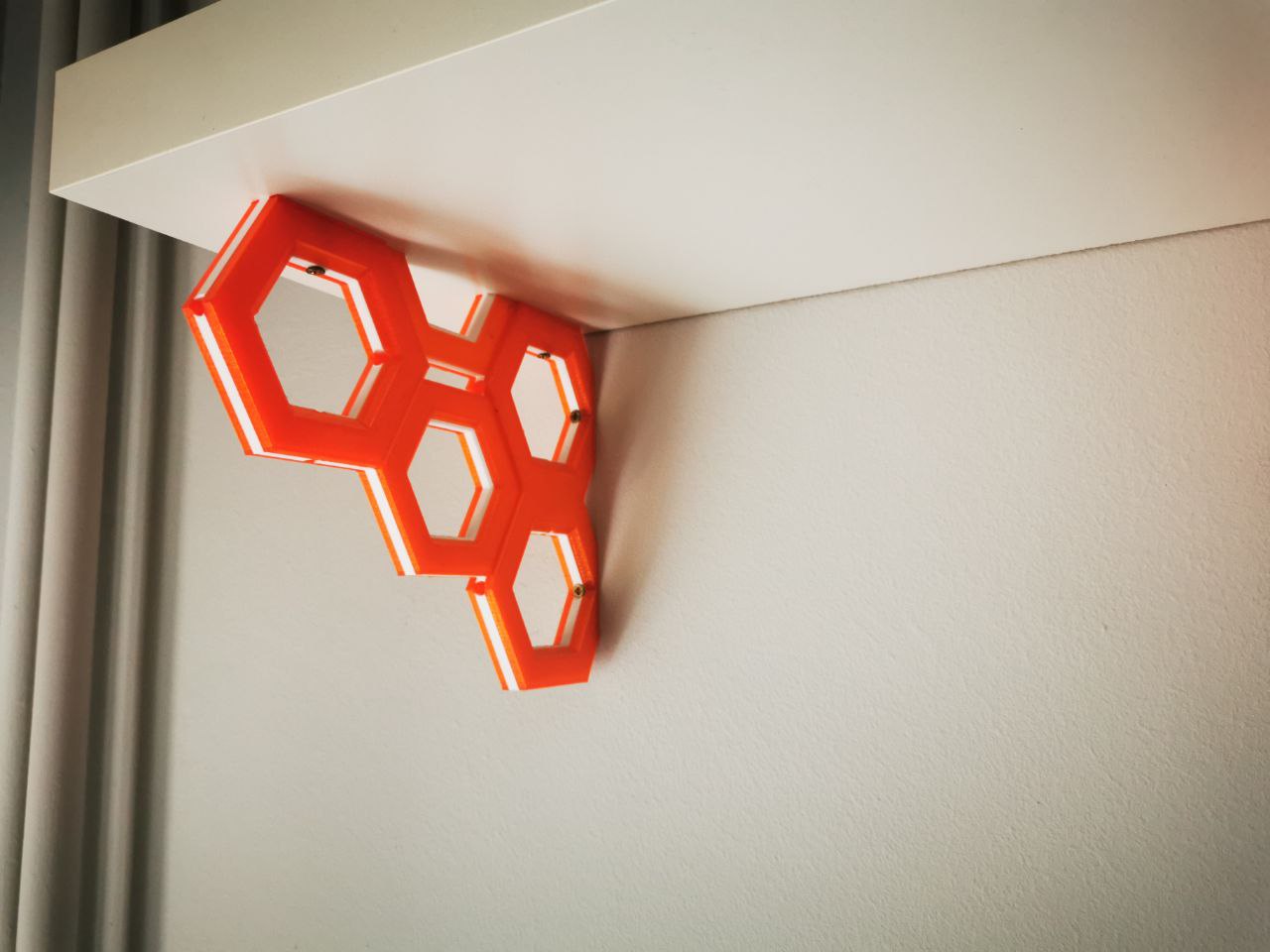 Hexagon Shelf Bracket - photo 2