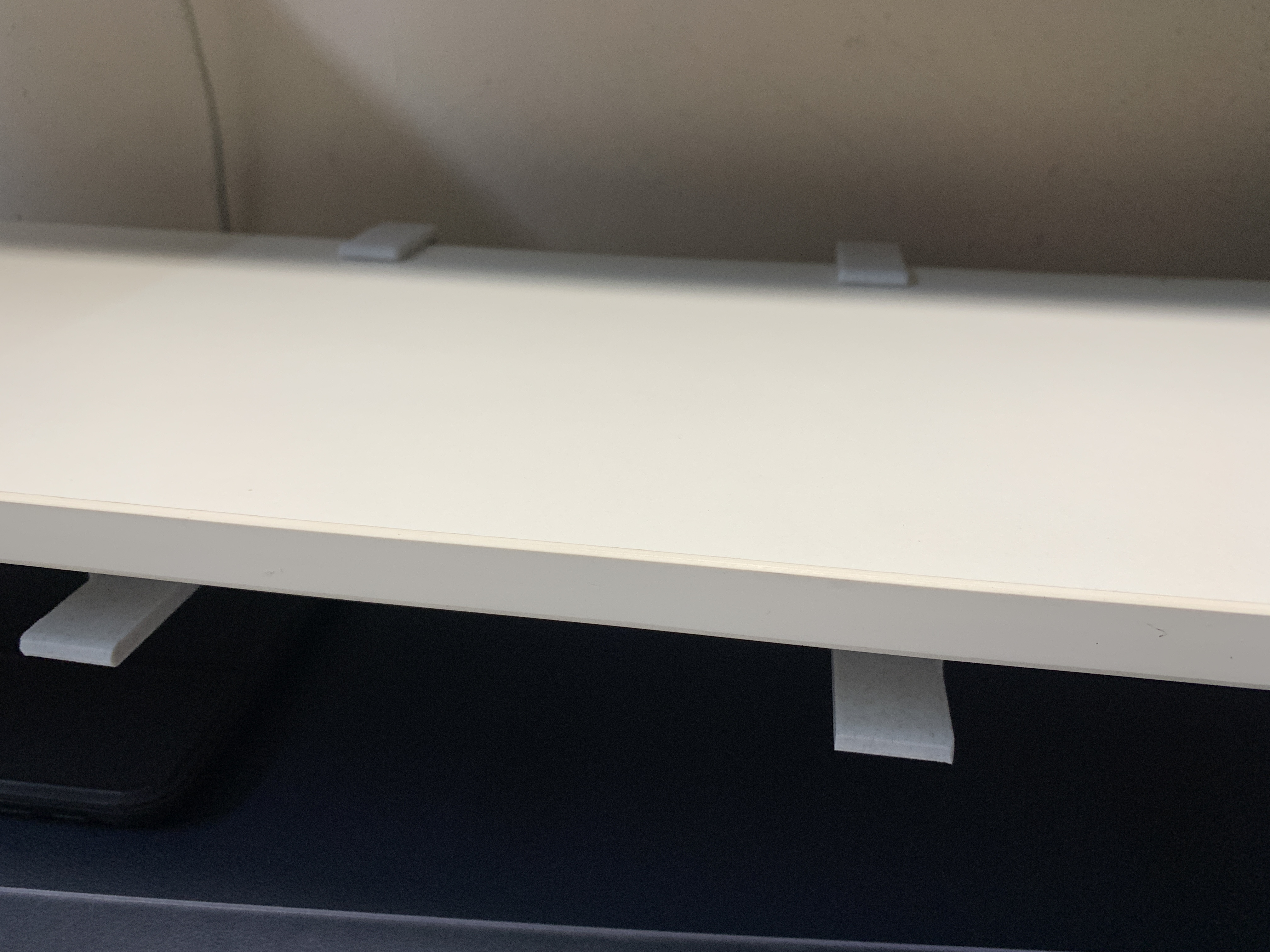 Under desk shelf - photo 2