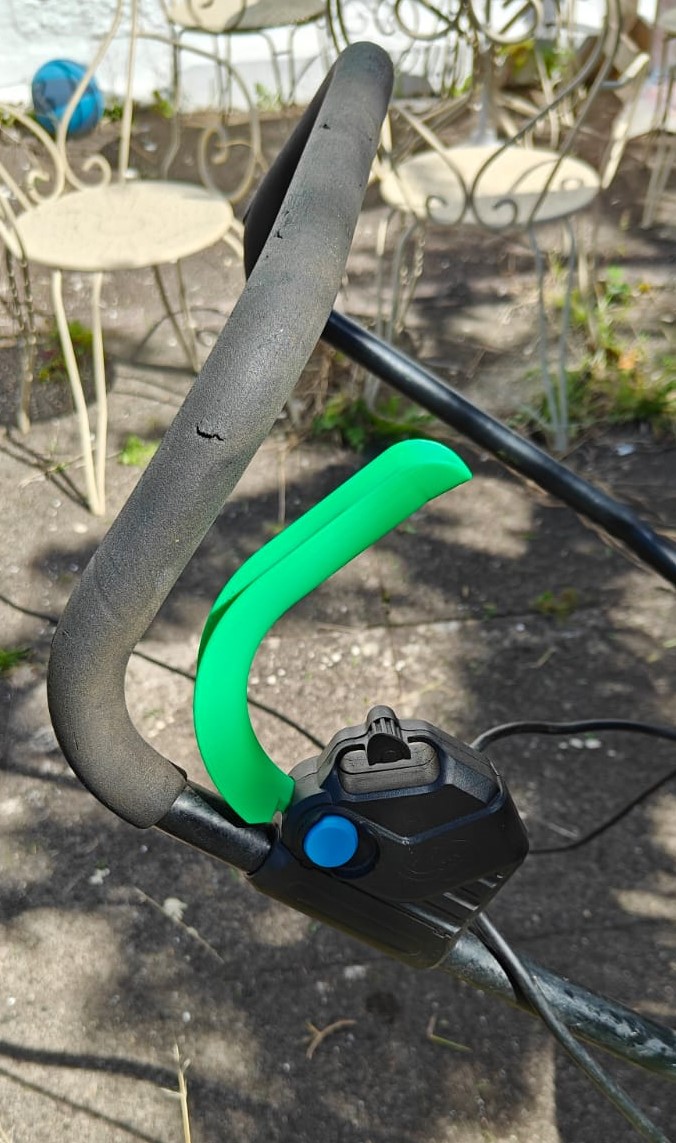Lawnmower Drive Handle Spare (MacAllister MLMP1600)
