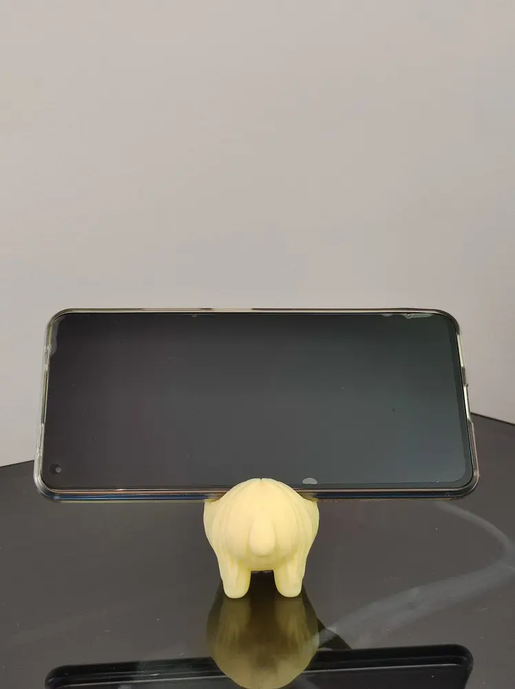 Young Little Highland Cow Phone Holder - photo 4