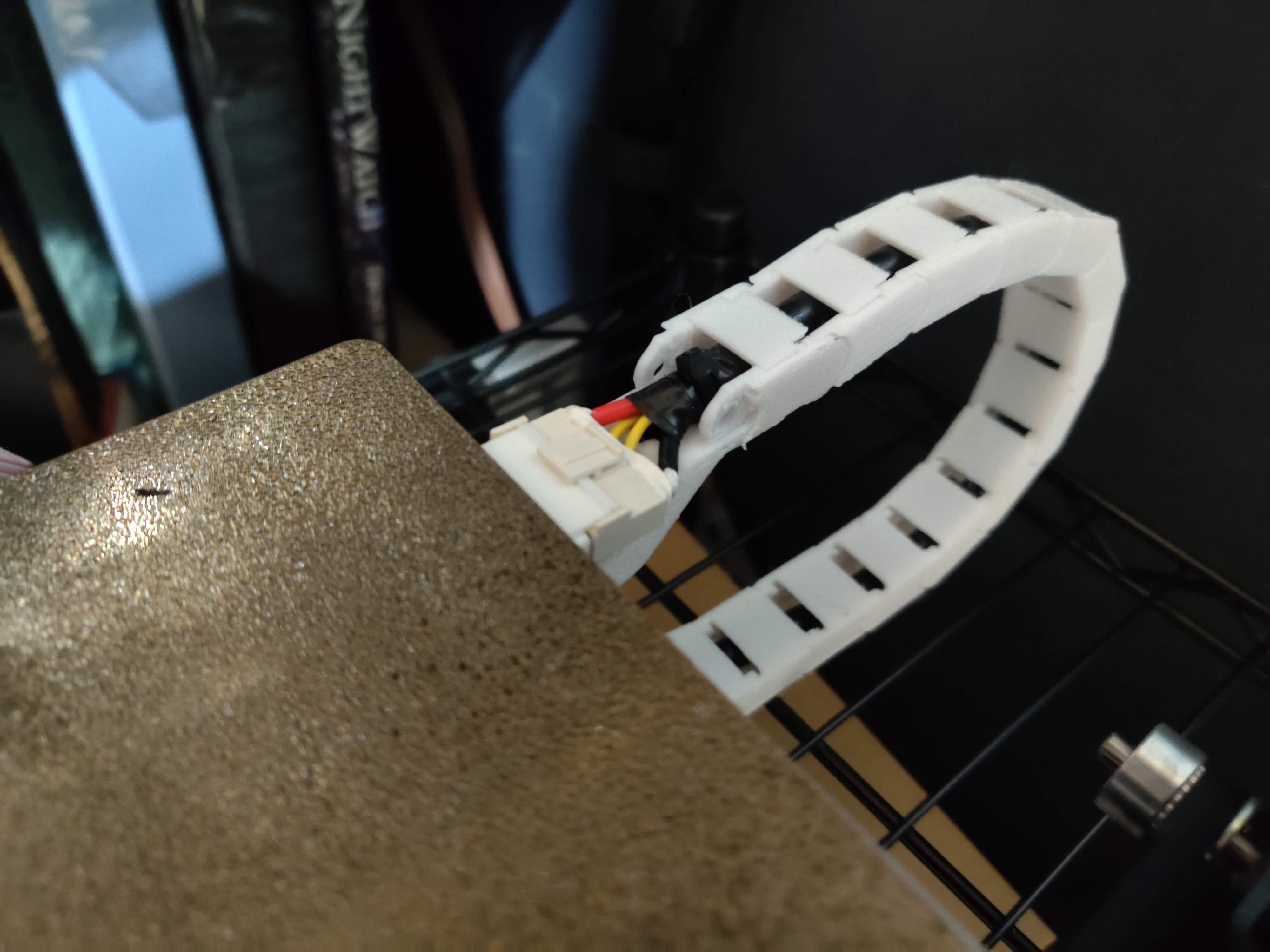 KP5L Bed Cable relief with drag chain attachment